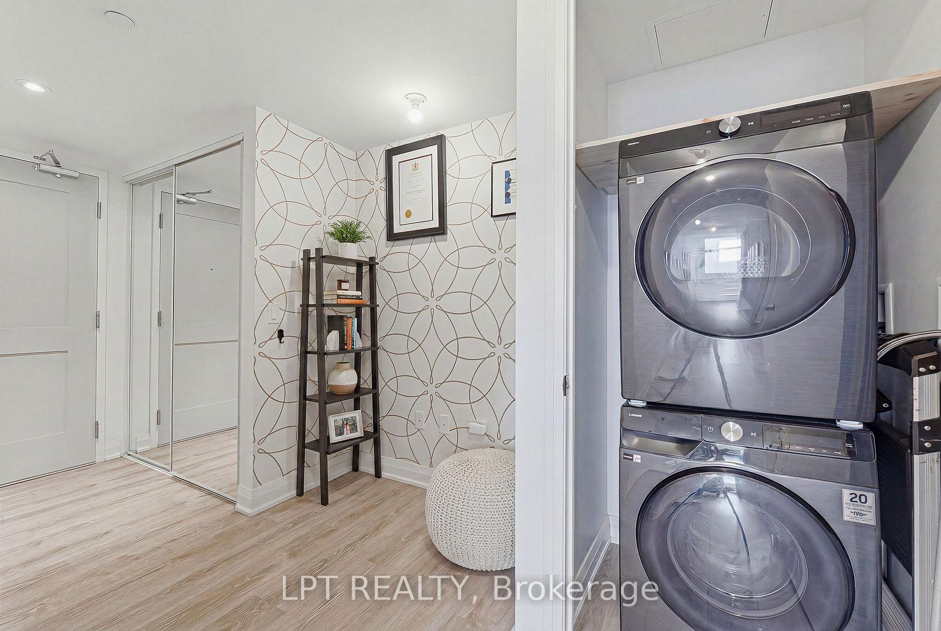 Photo 7 of Unit 709, 10 Gibbs Road, Etobicoke, Islington-City Centre West — HOMEH