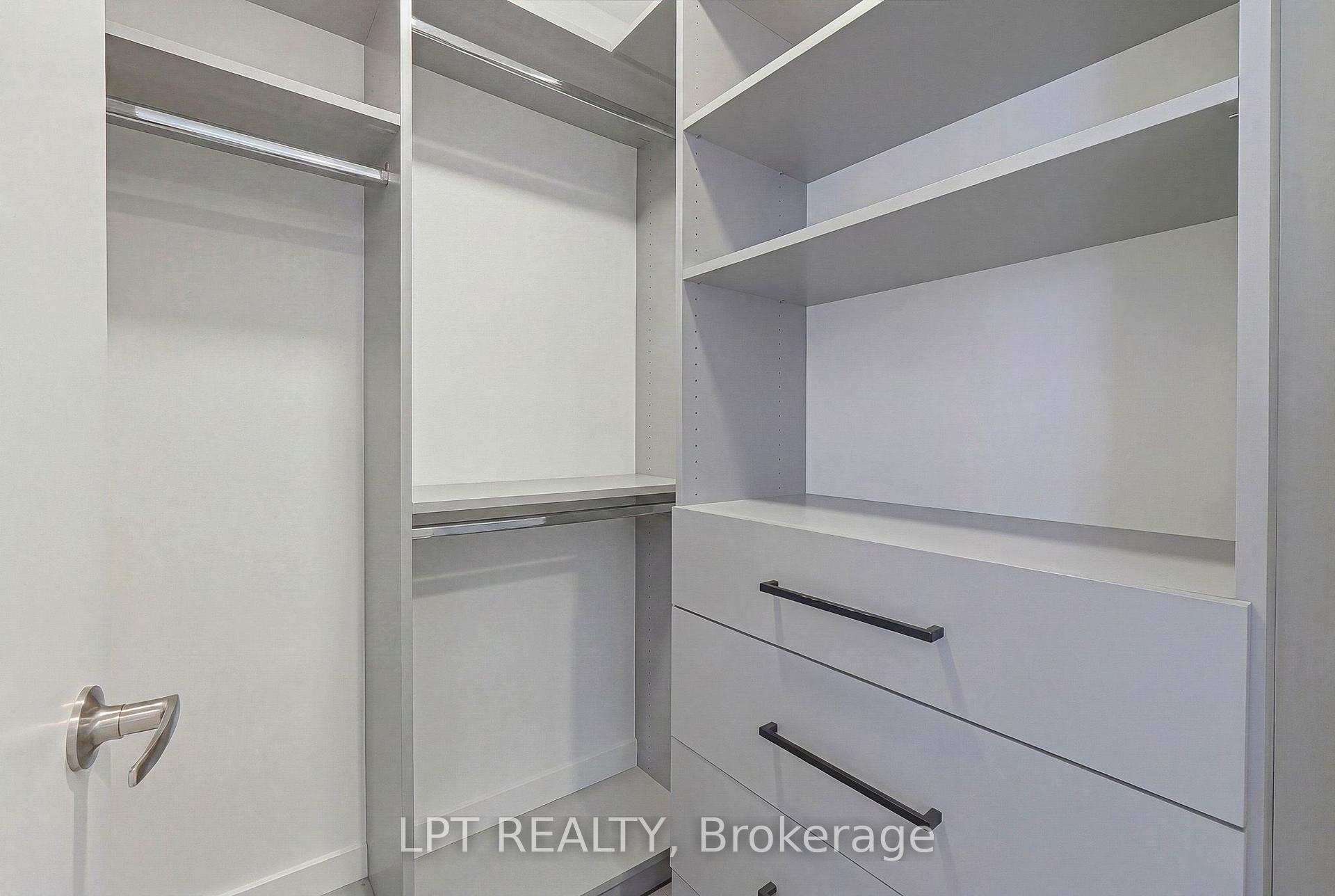 Photo 16 of Unit 709, 10 Gibbs Road, Etobicoke, Islington-City Centre West — HOMEH