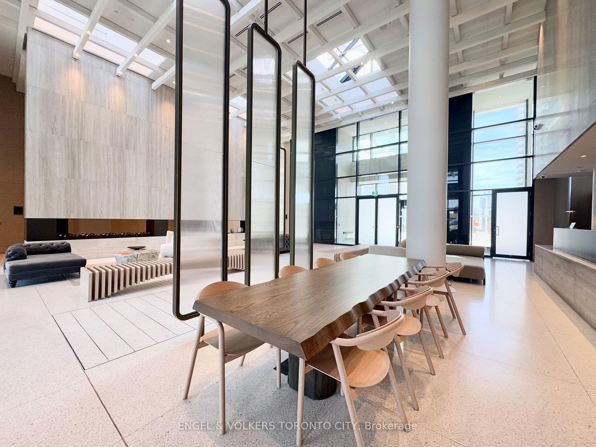 Photo 3 of Unit 3203, 225 Commerce Street, Vaughan, Vaughan Corporate Centre — HOMEH