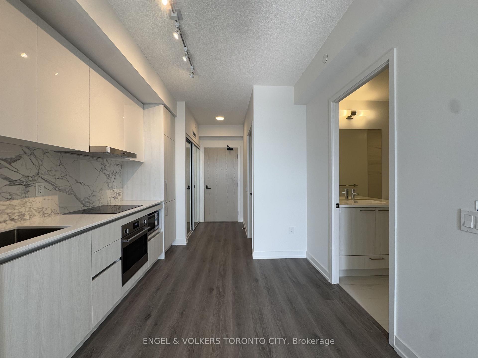 Photo 10 of Unit 3203, 225 Commerce Street, Vaughan, Vaughan Corporate Centre — HOMEH