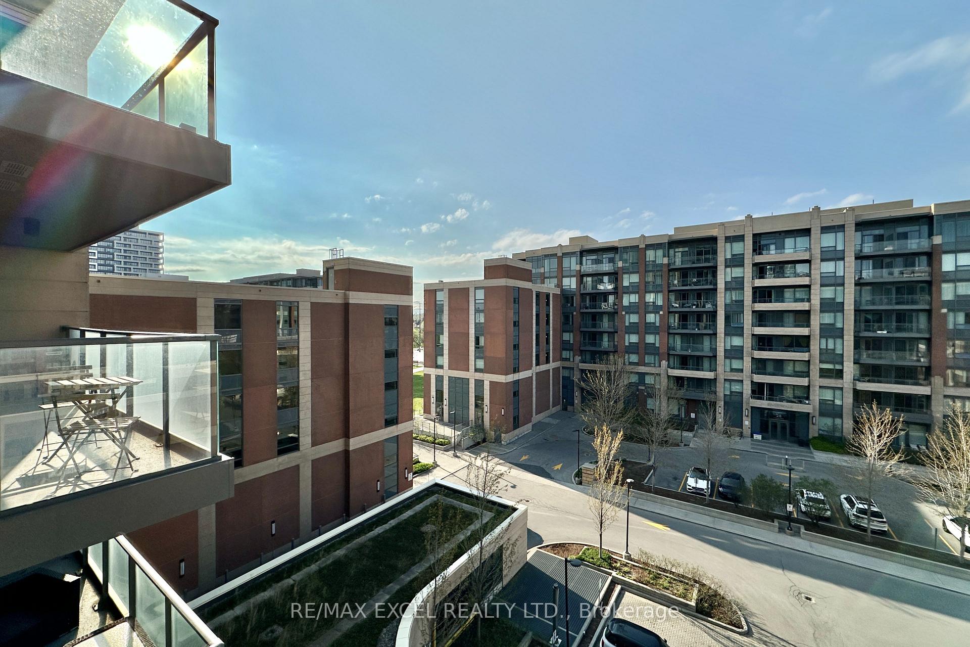 Photo 24 of Unit 703, 18 Uptown Drive, Markham, Unionville — HOMEH
