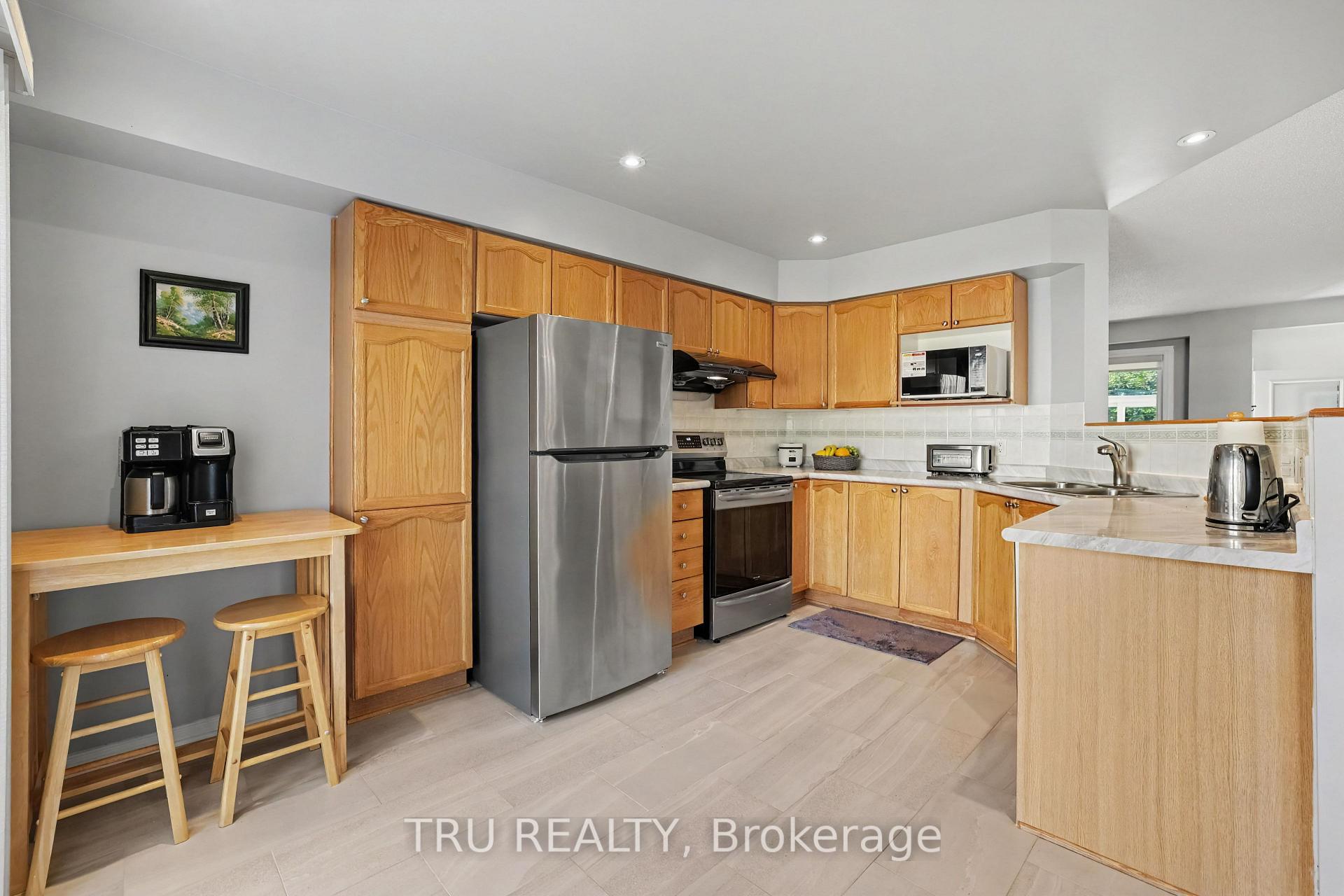 Photo 10 of 4645 Ogilvie Walk Crescent, Ottawa, Carson Grove — HOMEH