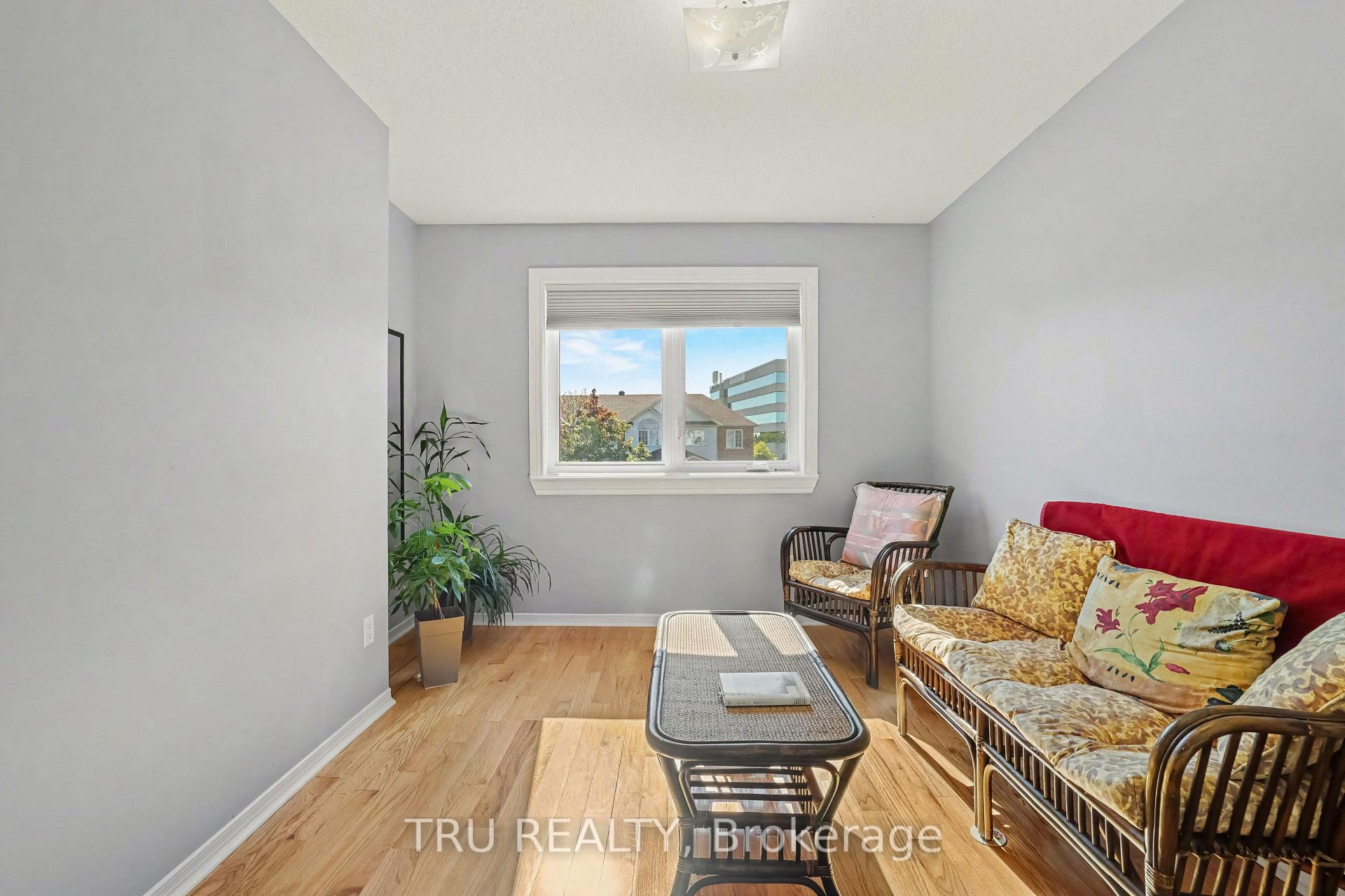 Photo 17 of 4645 Ogilvie Walk Crescent, Ottawa, Carson Grove — HOMEH