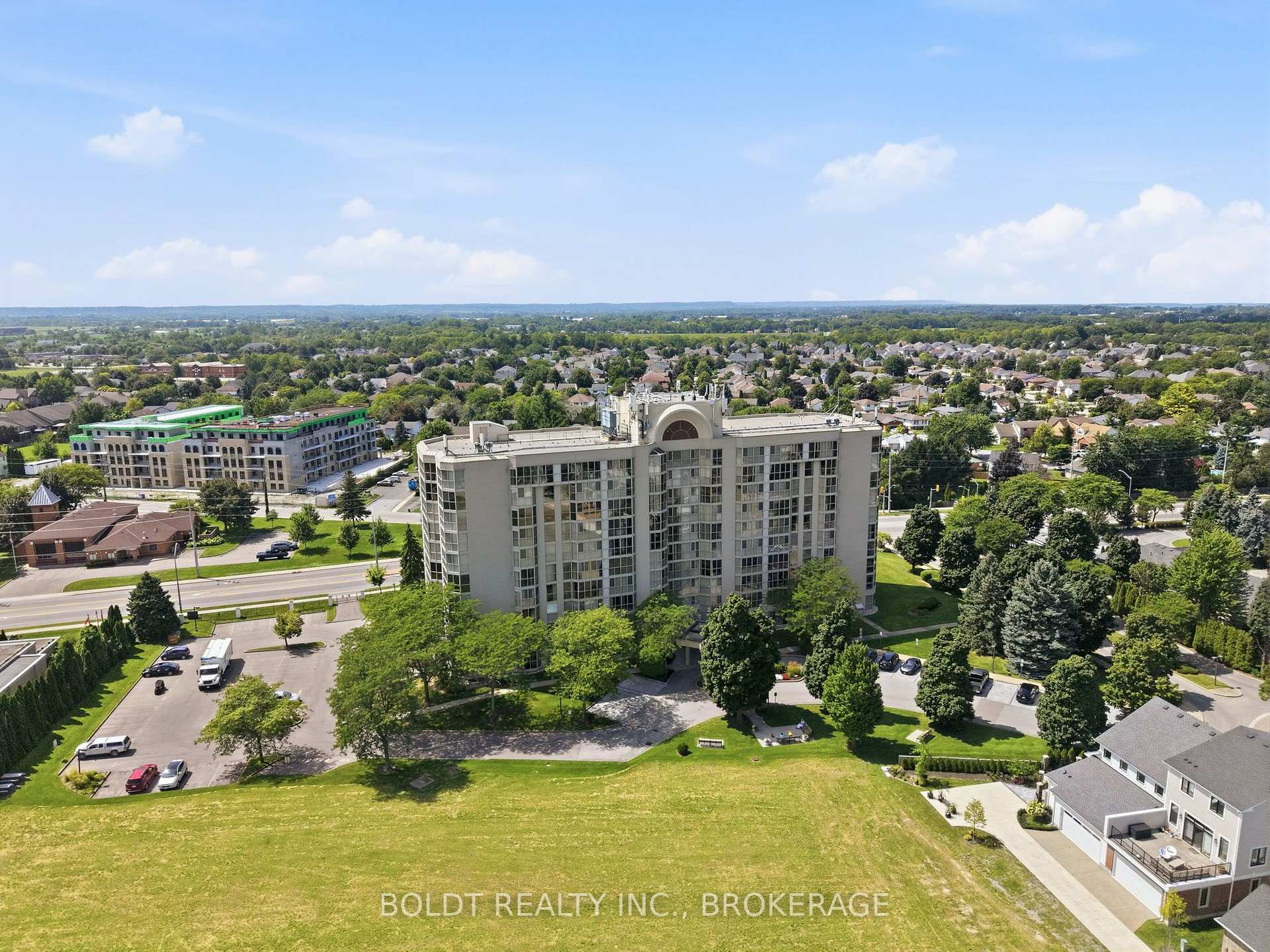Photo 37 of Unit 306, 162 Martindale Road, St. Catharines, Grapeview — HOMEH