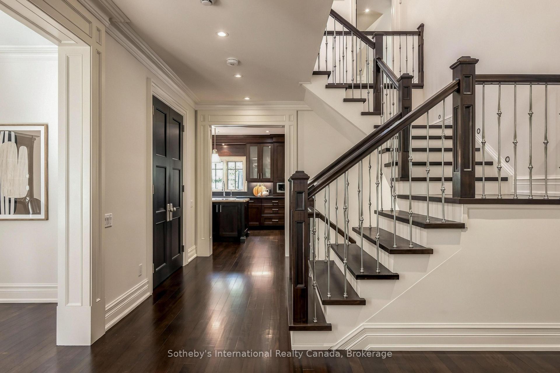 Photo 5 of 1073 Lakeshore Road E, Oakville, Morrison — HOMEH