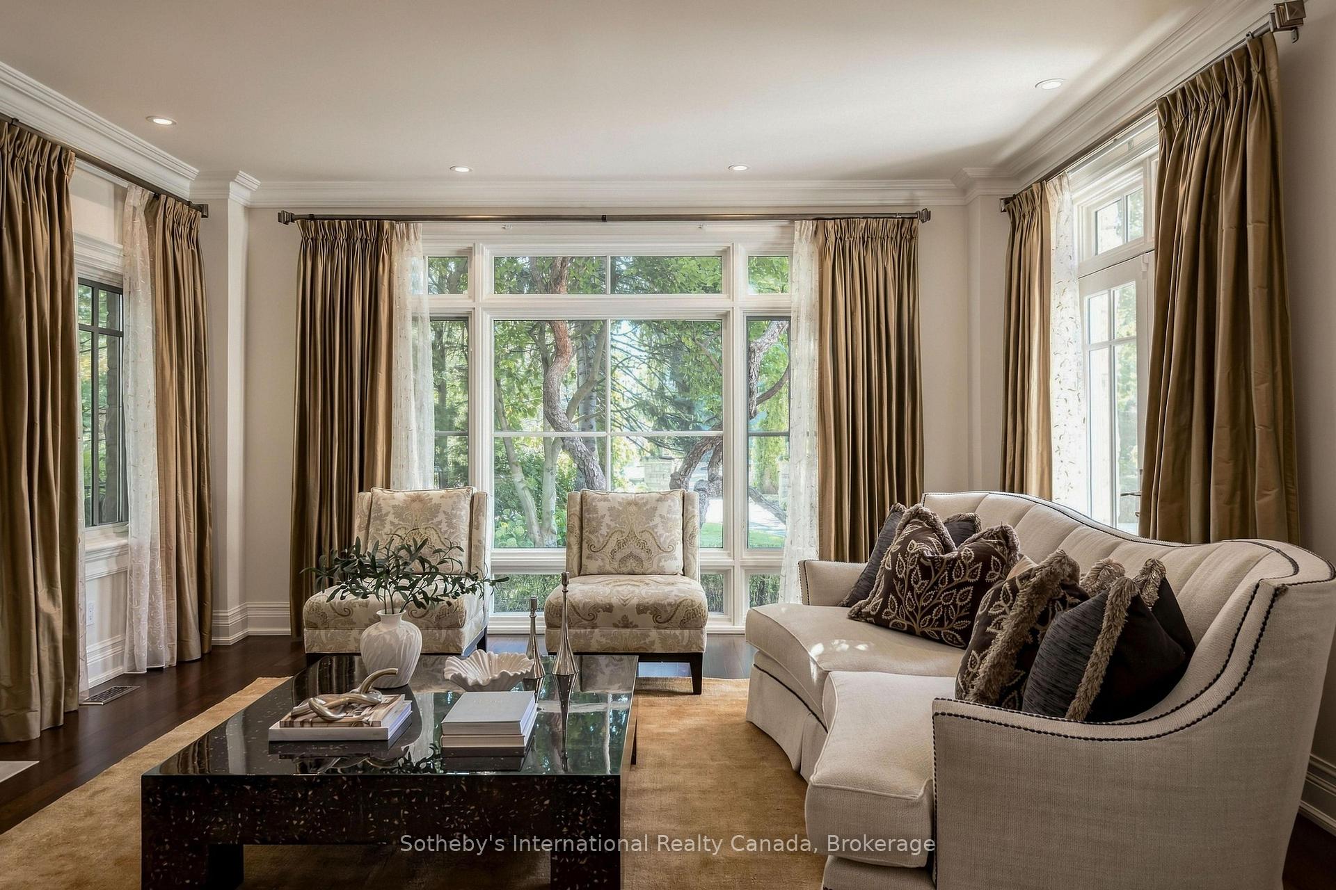 Photo 19 of 1073 Lakeshore Road E, Oakville, Morrison — HOMEH