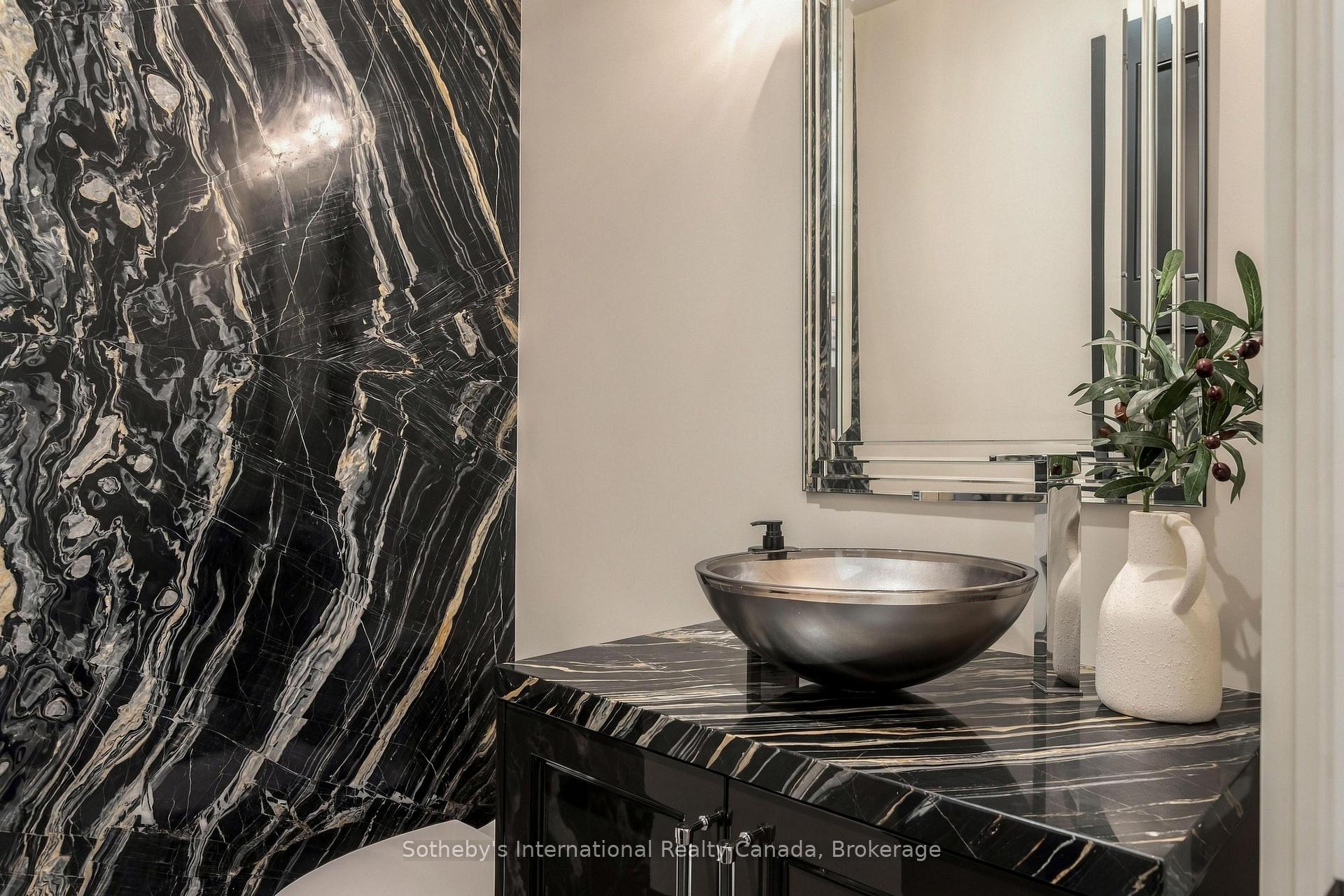 Photo 21 of 1073 Lakeshore Road E, Oakville, Morrison — HOMEH