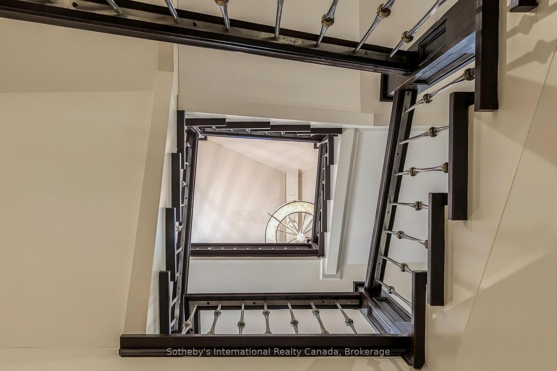Photo 22 of 1073 Lakeshore Road E, Oakville, Morrison — HOMEH