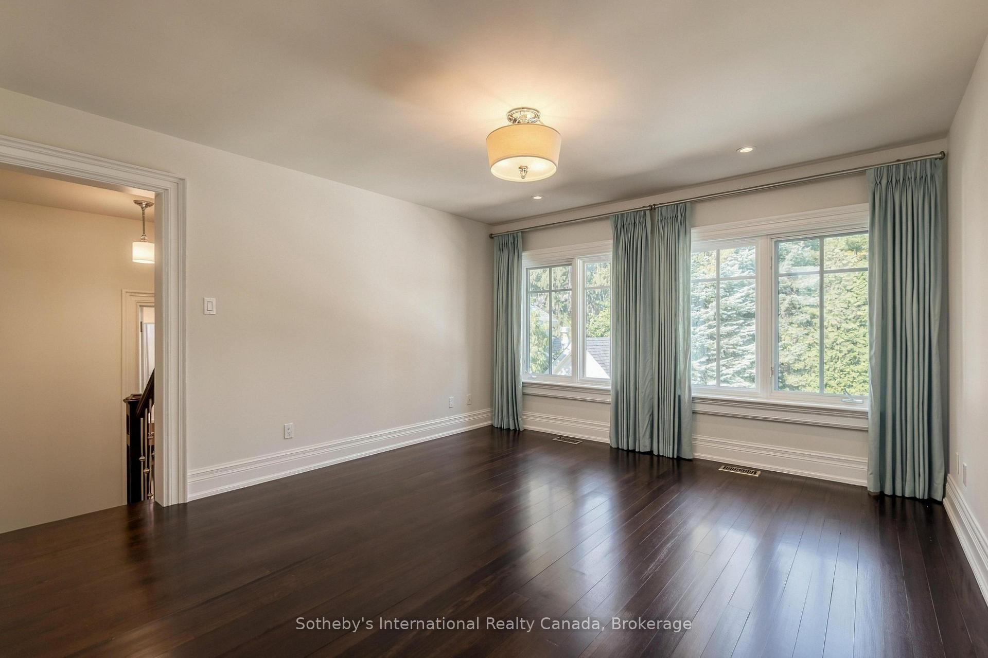 Photo 30 of 1073 Lakeshore Road E, Oakville, Morrison — HOMEH