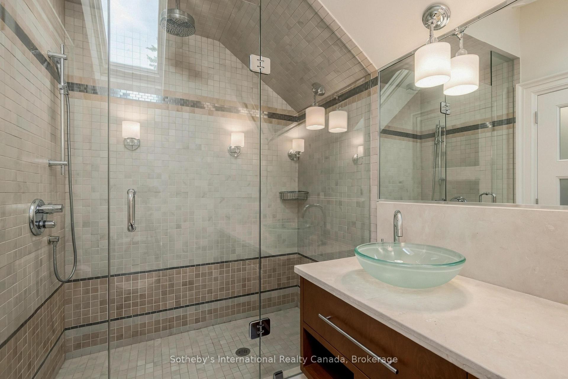 Photo 31 of 1073 Lakeshore Road E, Oakville, Morrison — HOMEH