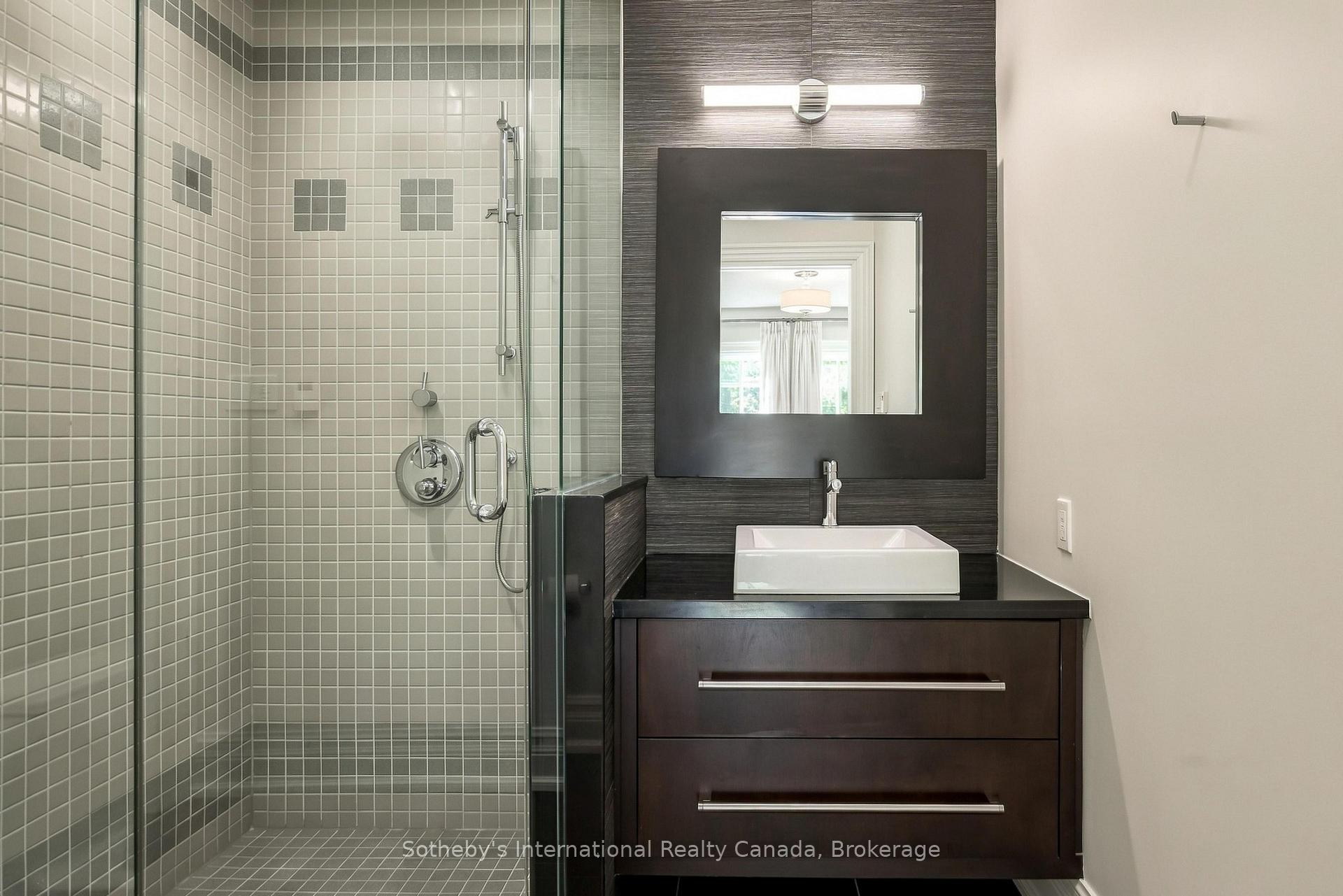 Photo 34 of 1073 Lakeshore Road E, Oakville, Morrison — HOMEH