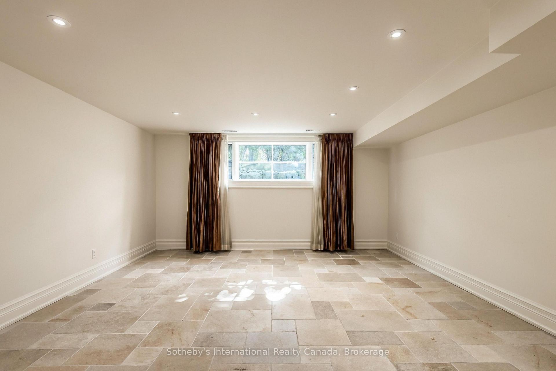Photo 37 of 1073 Lakeshore Road E, Oakville, Morrison — HOMEH