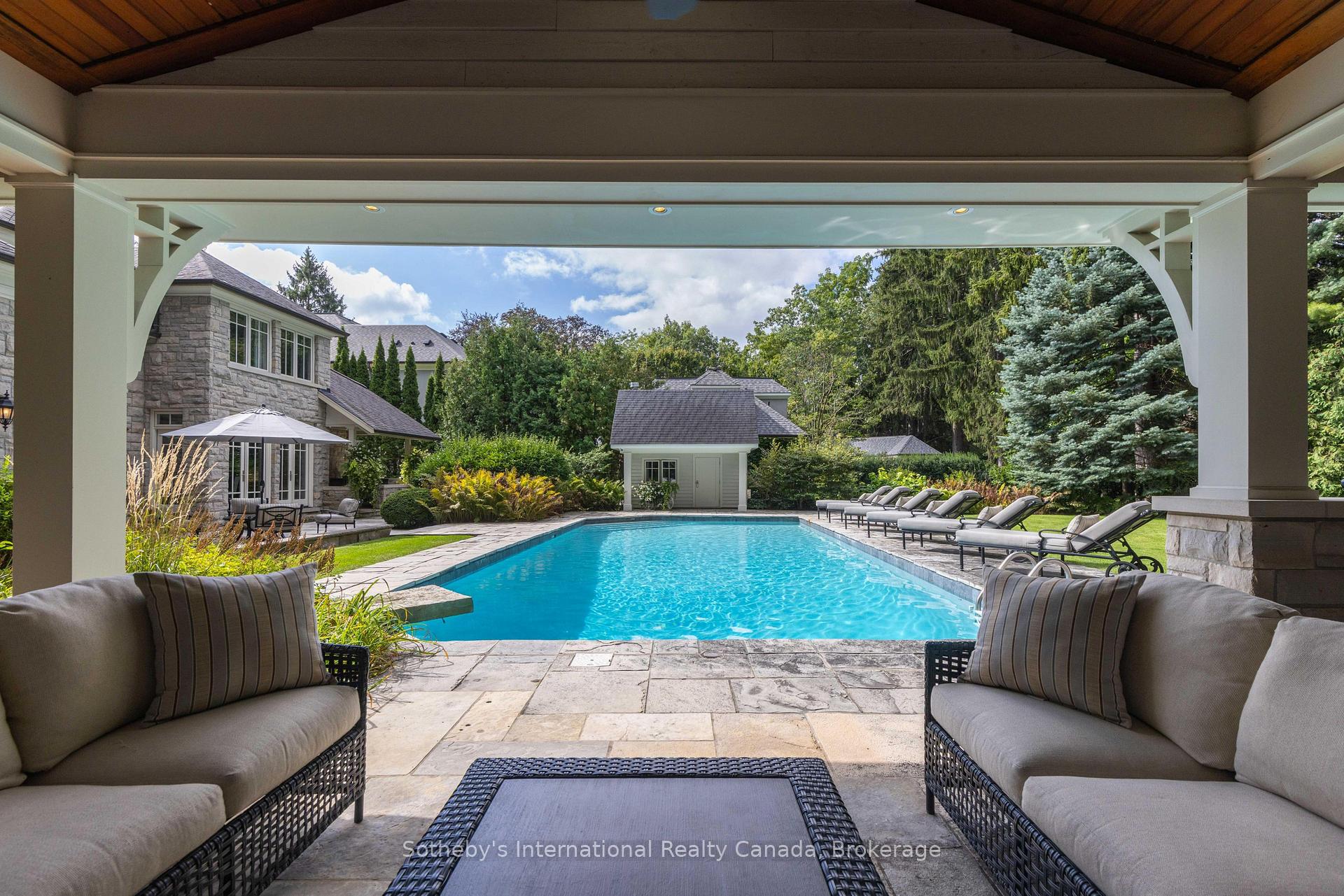 Photo 44 of 1073 Lakeshore Road E, Oakville, Morrison — HOMEH