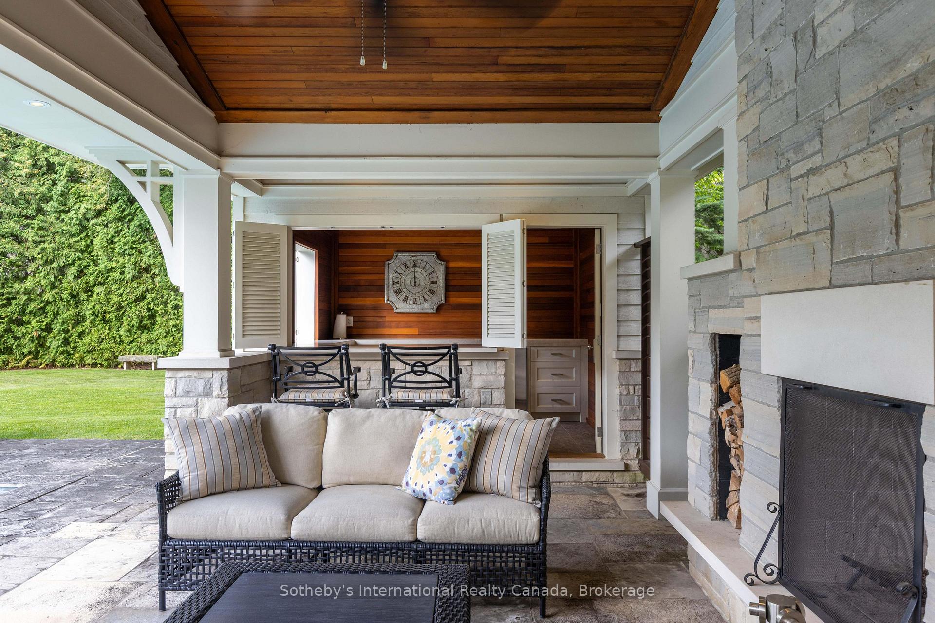 Photo 45 of 1073 Lakeshore Road E, Oakville, Morrison — HOMEH