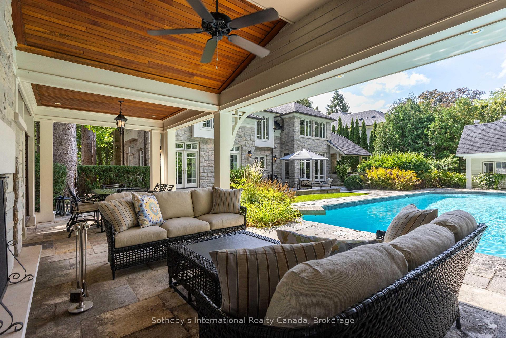 Photo 47 of 1073 Lakeshore Road E, Oakville, Morrison — HOMEH
