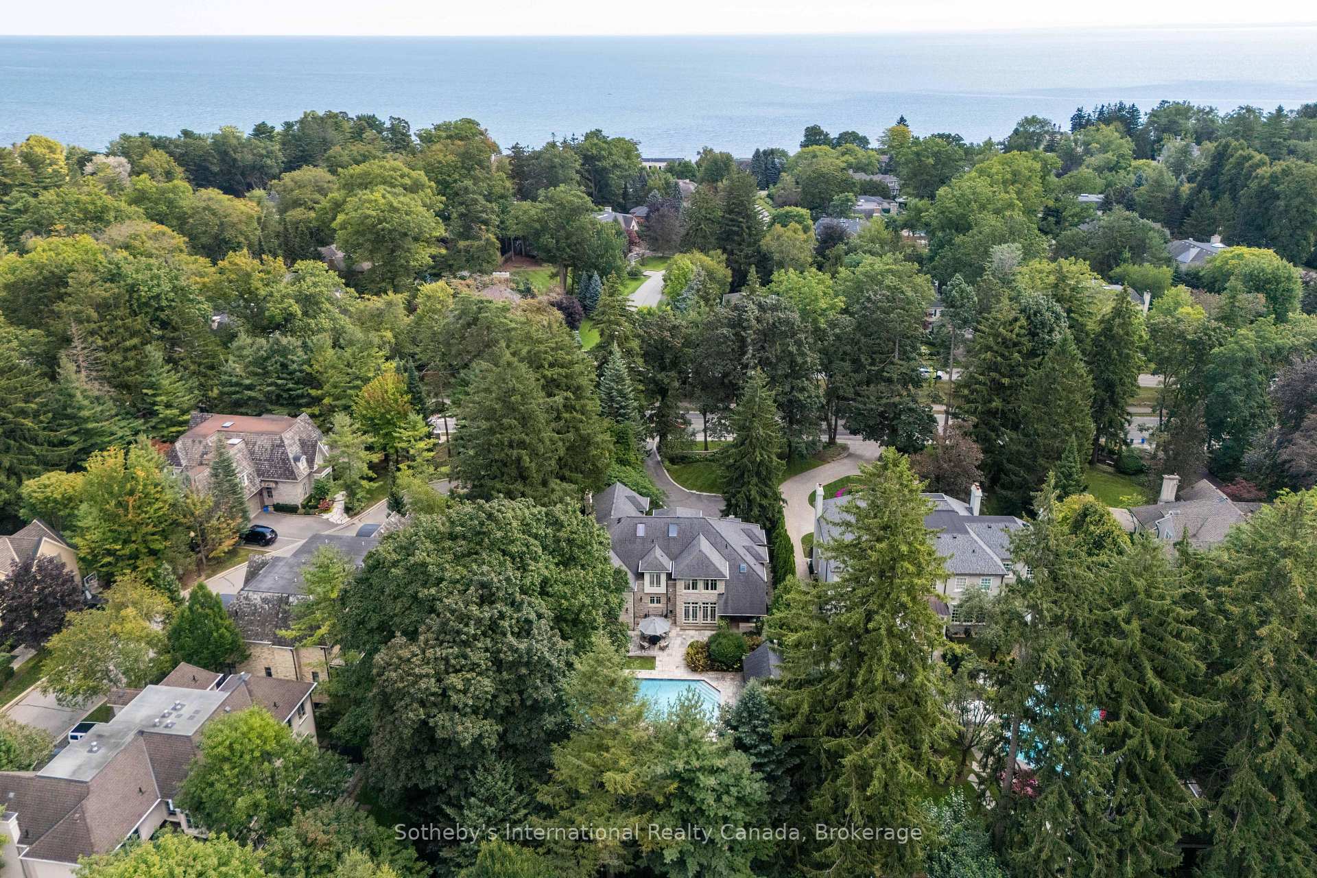 Photo 50 of 1073 Lakeshore Road E, Oakville, Morrison — HOMEH