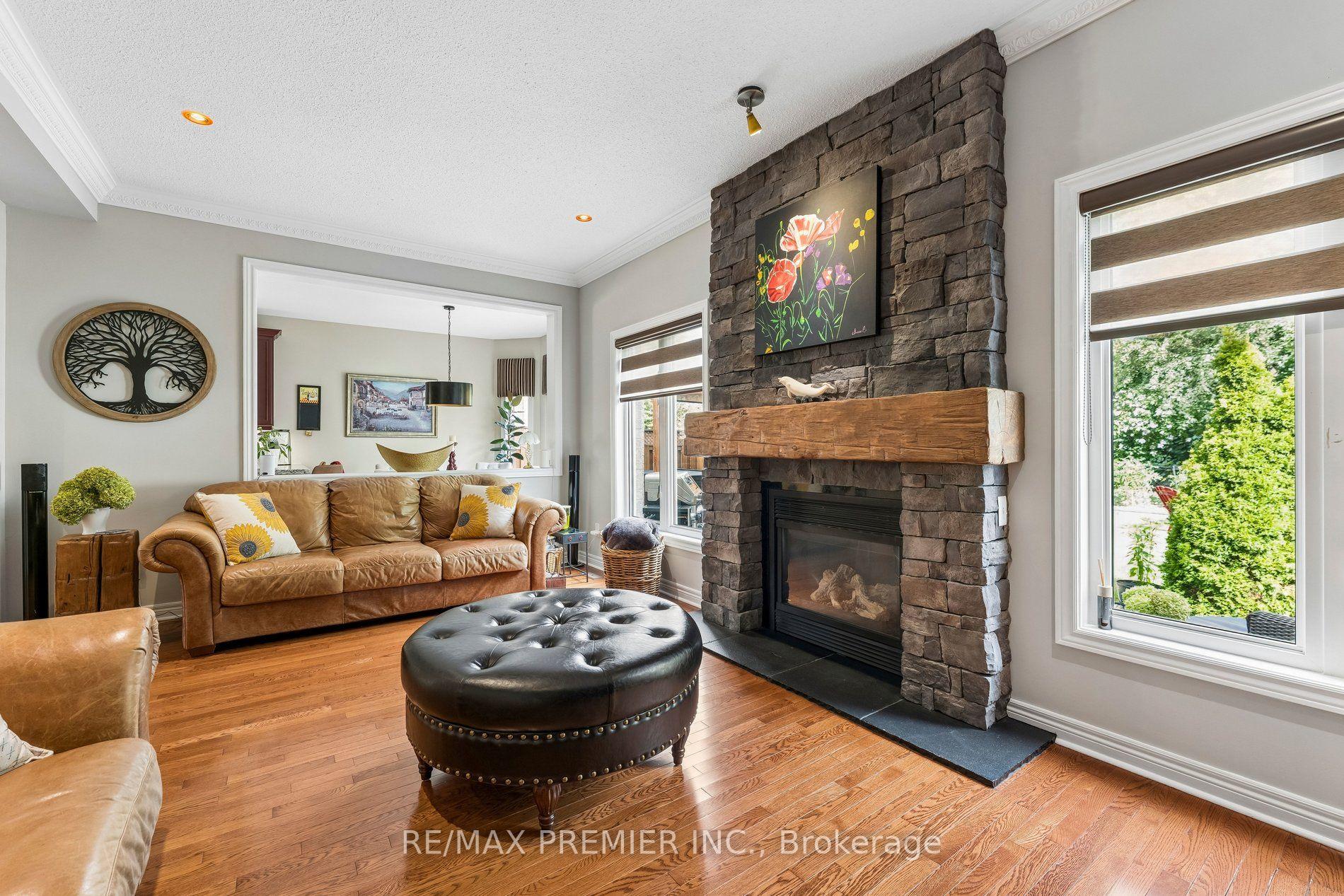 Photo 15 of 16 Rockstep Court, Brampton, Sandringham-Wellington — HOMEH