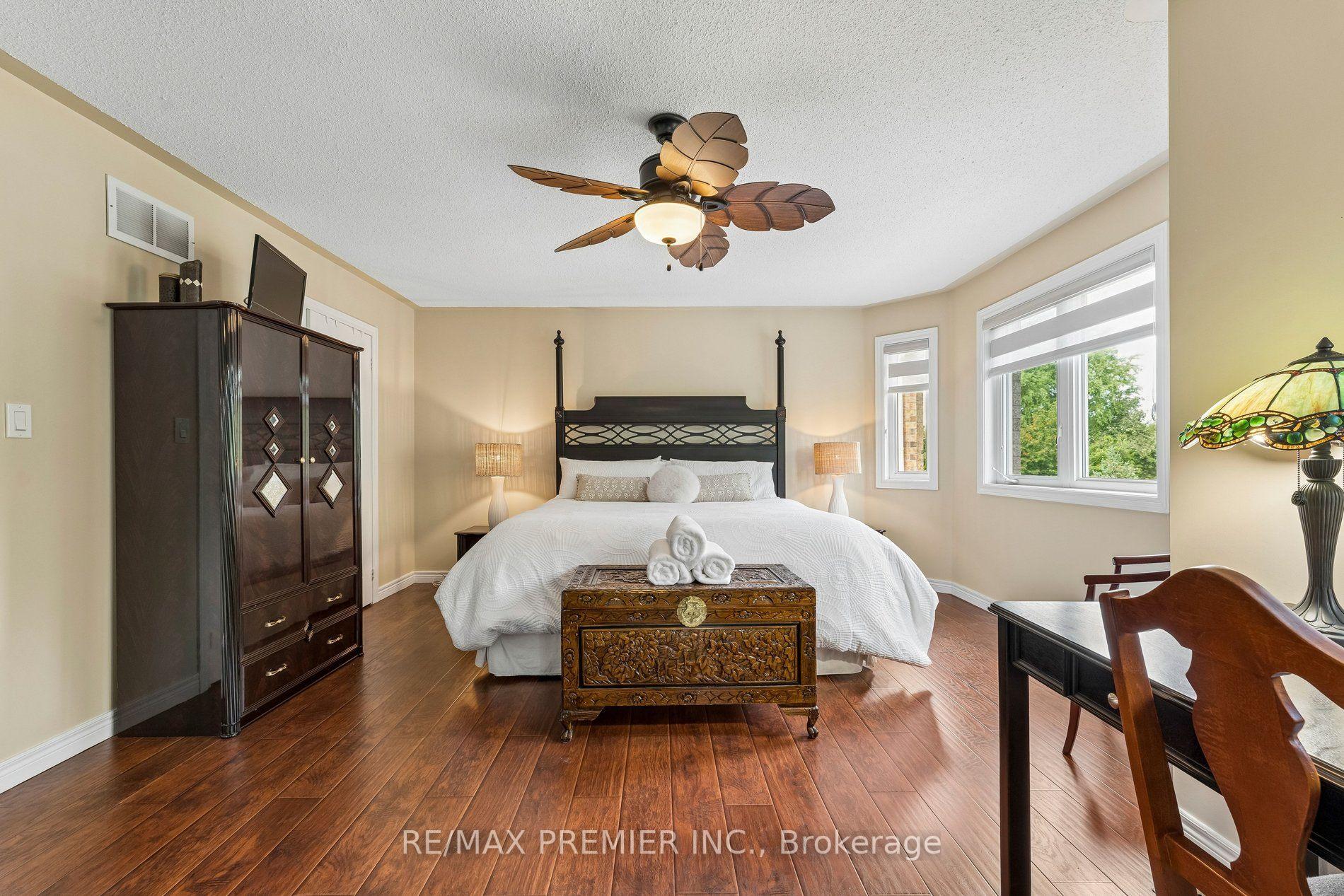 Photo 21 of 16 Rockstep Court, Brampton, Sandringham-Wellington — HOMEH
