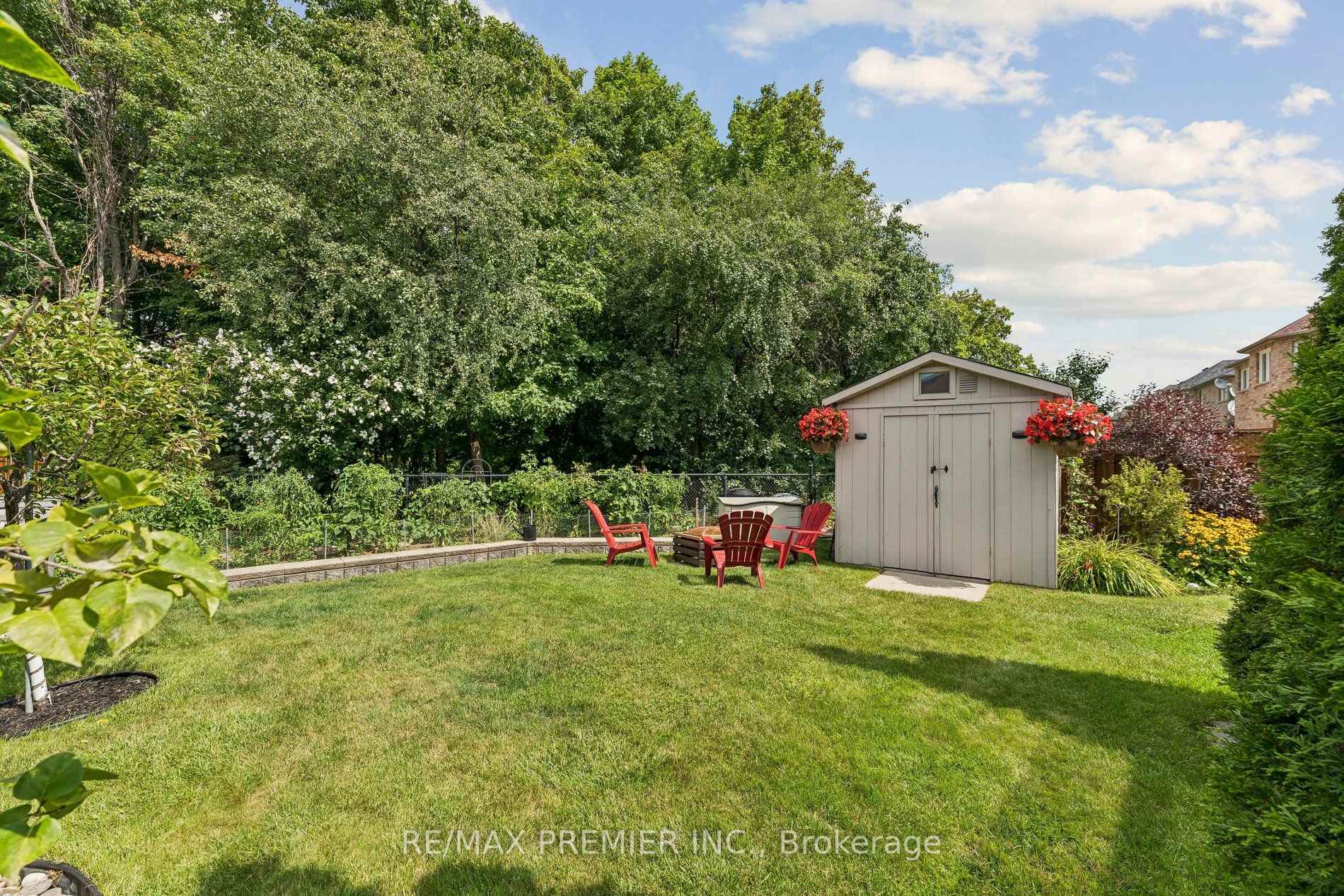 Photo 47 of 16 Rockstep Court, Brampton, Sandringham-Wellington — HOMEH