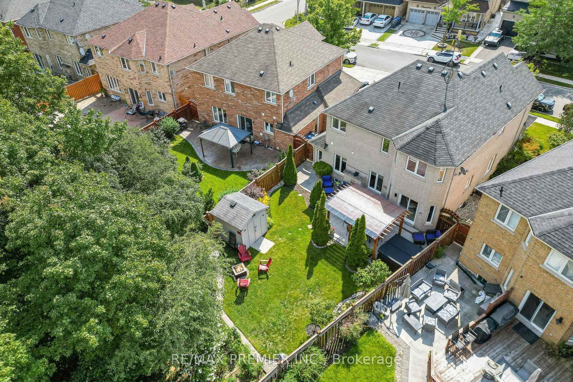 Photo 52 of 16 Rockstep Court, Brampton, Sandringham-Wellington — HOMEH