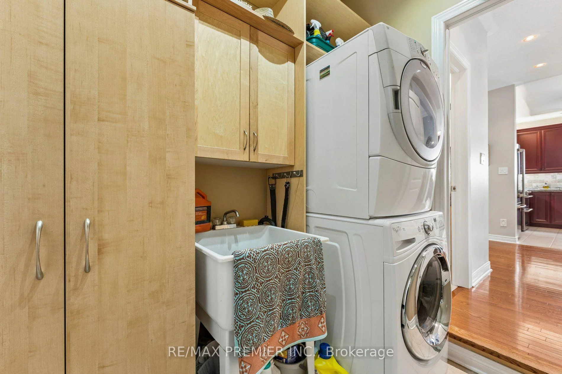 Photo 55 of 16 Rockstep Court, Brampton, Sandringham-Wellington — HOMEH