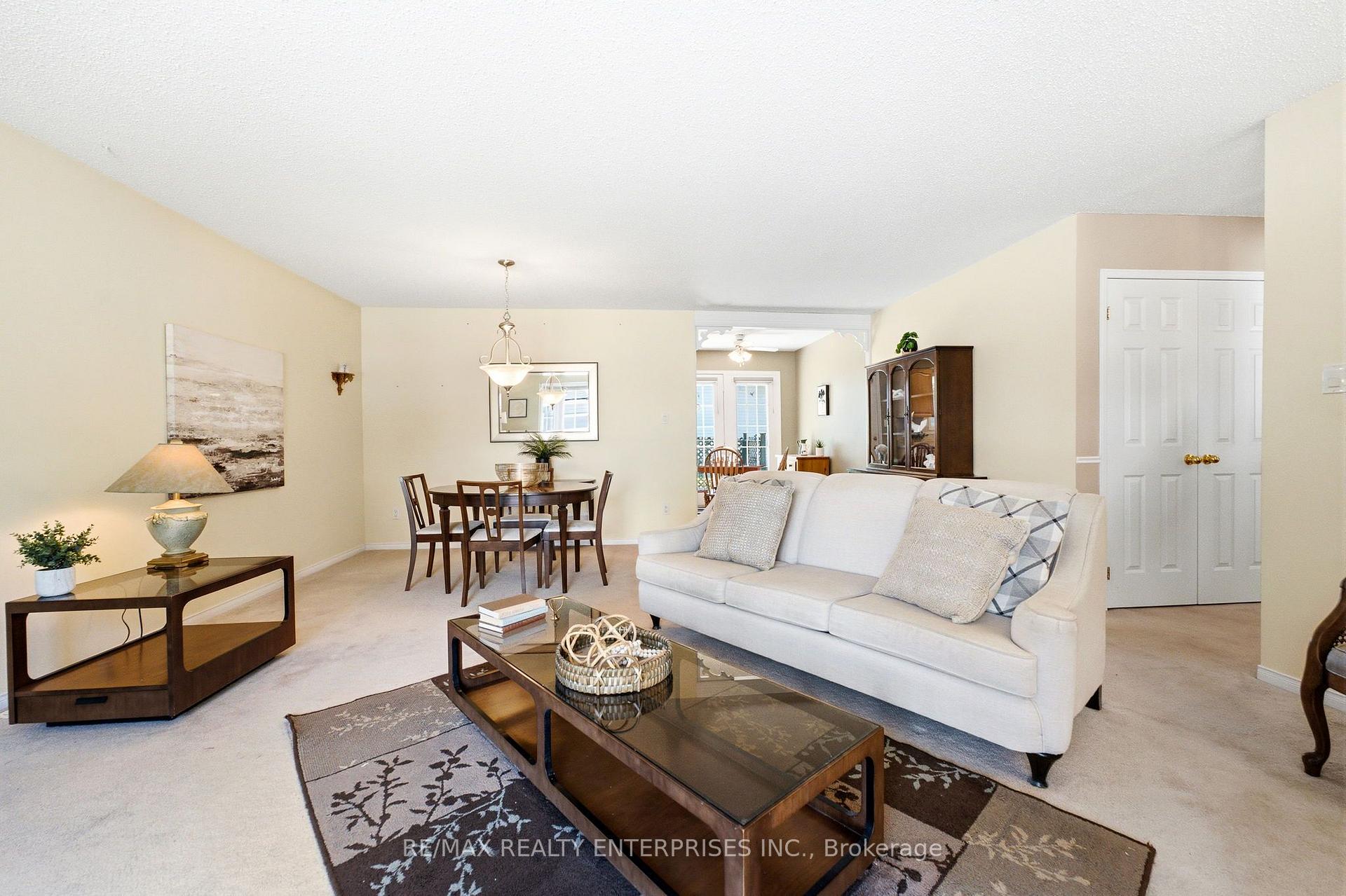 Photo 7 of 1 Huron Court, Clarington, Newcastle — HOMEH