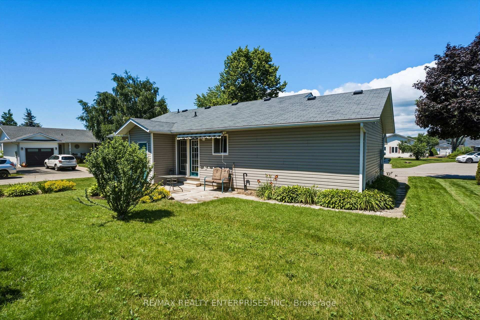 Photo 26 of 1 Huron Court, Clarington, Newcastle — HOMEH