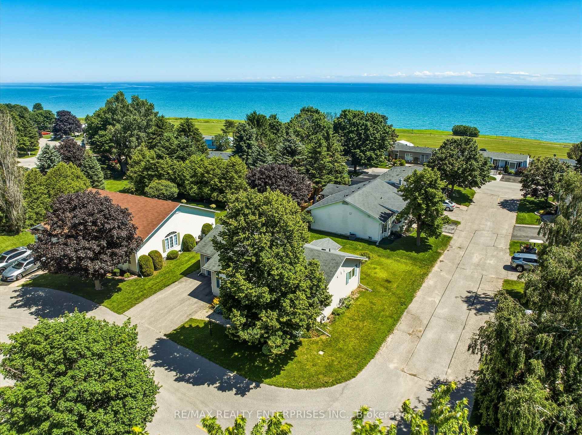 Photo 34 of 1 Huron Court, Clarington, Newcastle — HOMEH