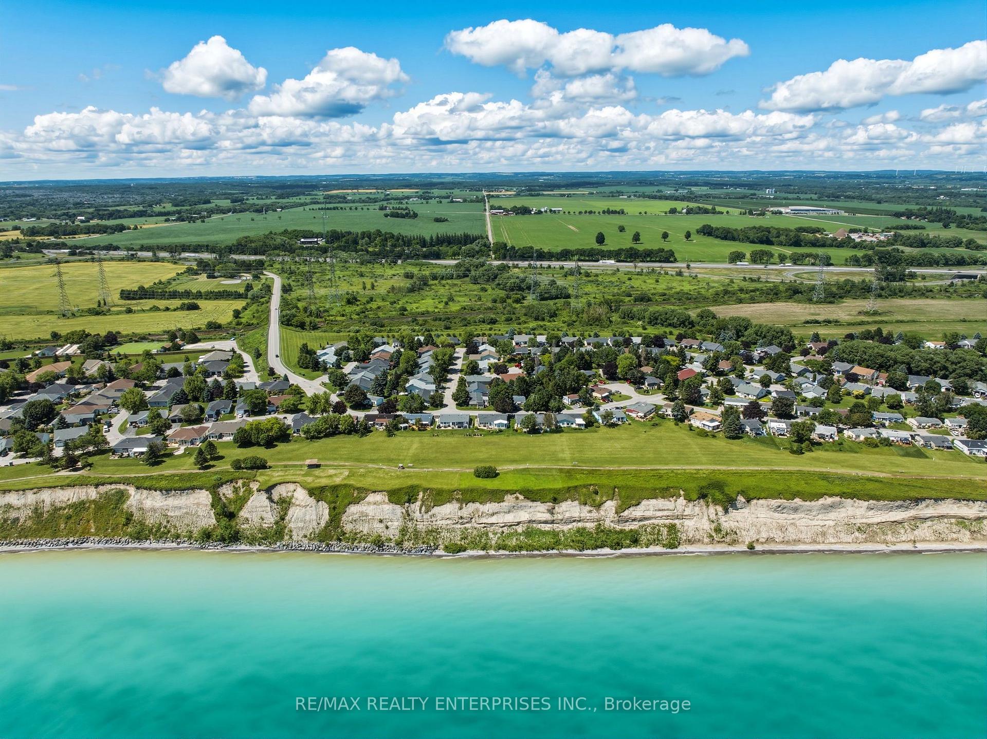 Photo 37 of 1 Huron Court, Clarington, Newcastle — HOMEH