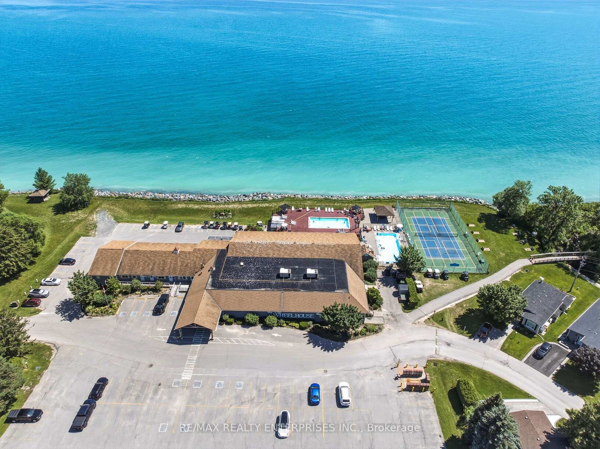 Photo 39 of 1 Huron Court, Clarington, Newcastle — HOMEH