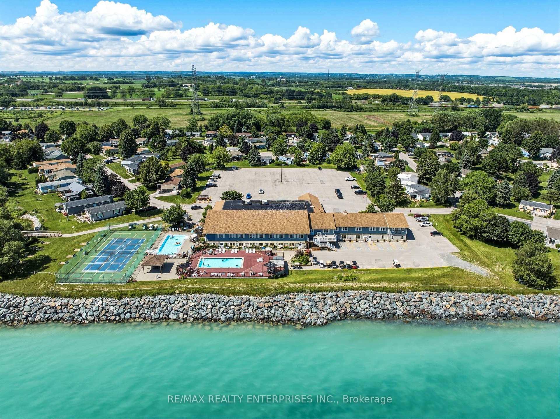 Photo 41 of 1 Huron Court, Clarington, Newcastle — HOMEH
