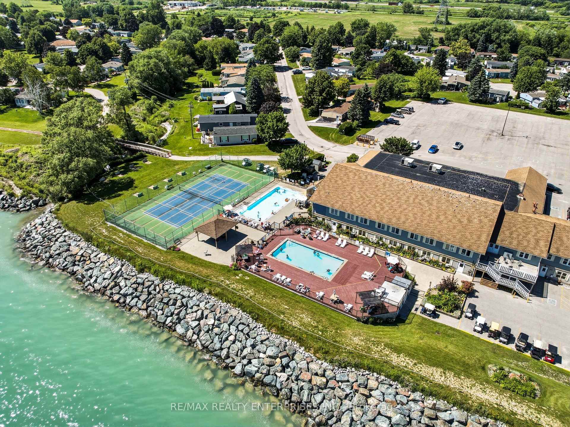 Photo 42 of 1 Huron Court, Clarington, Newcastle — HOMEH