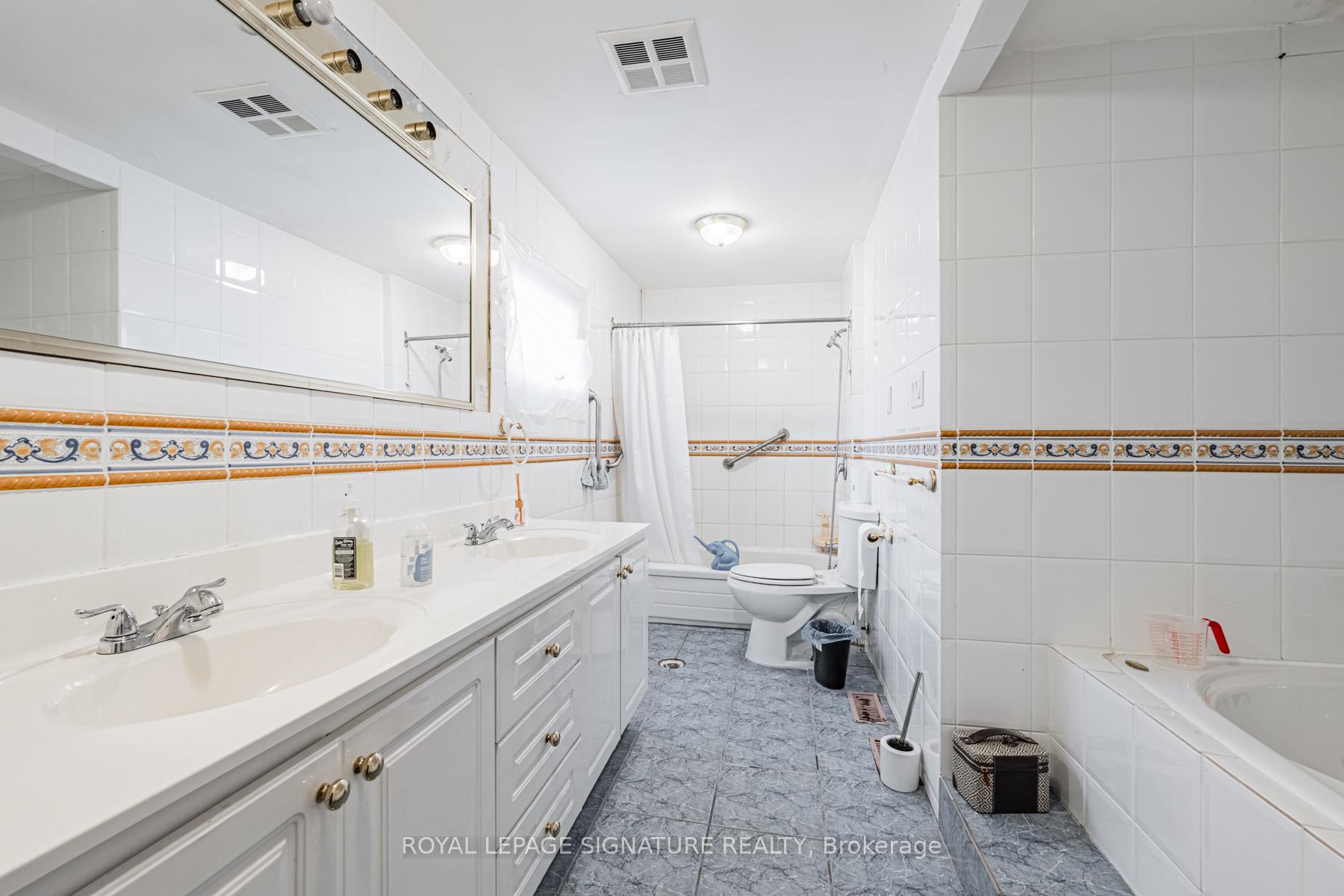Photo 7 of 50 Collard Drive, King, King City — HOMEH