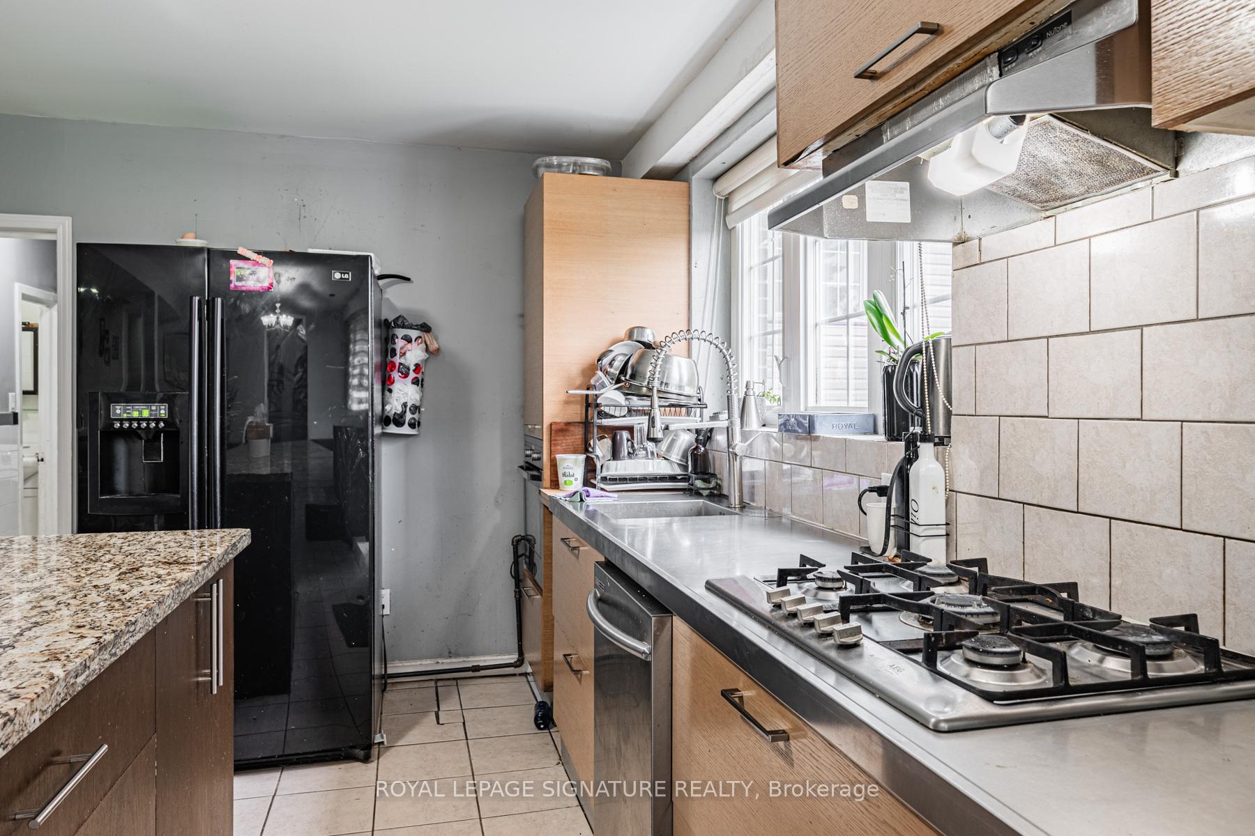 Photo 20 of 50 Collard Drive, King, King City — HOMEH