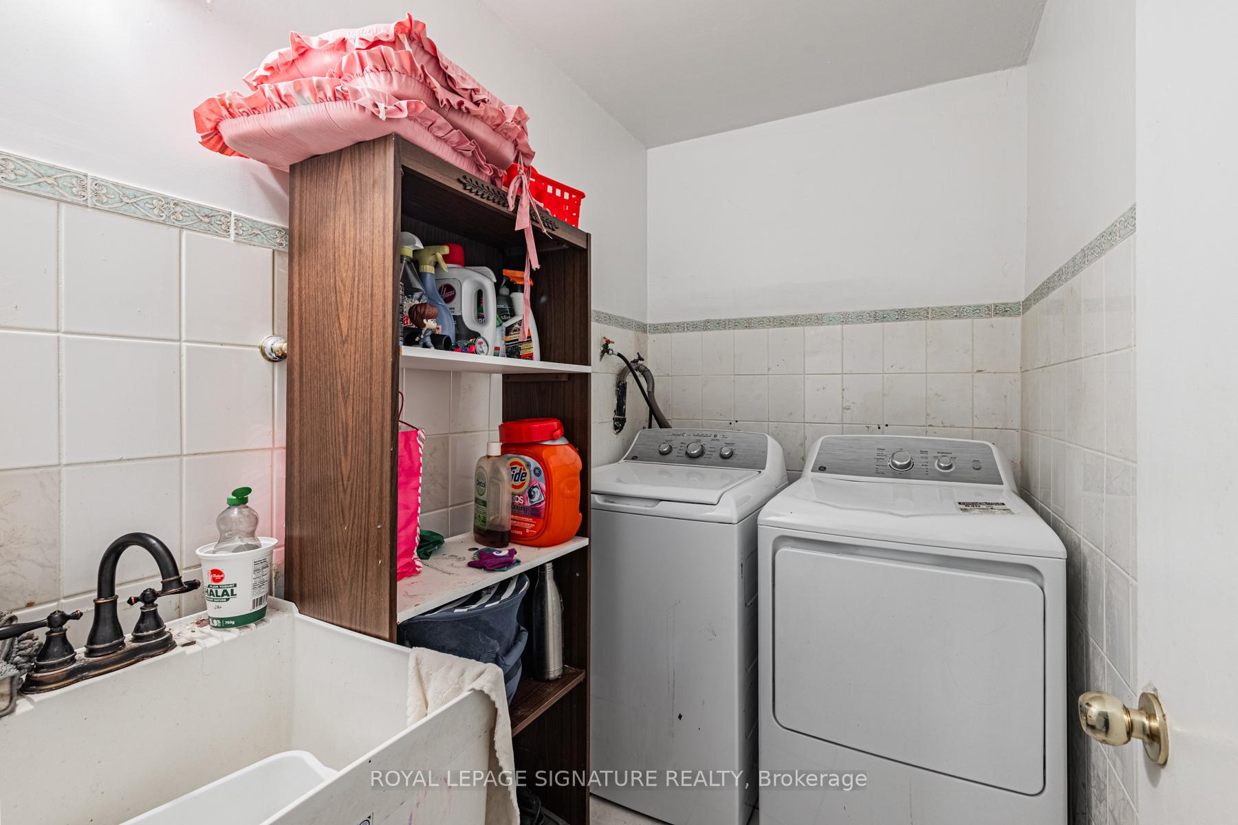 Photo 30 of 50 Collard Drive, King, King City — HOMEH