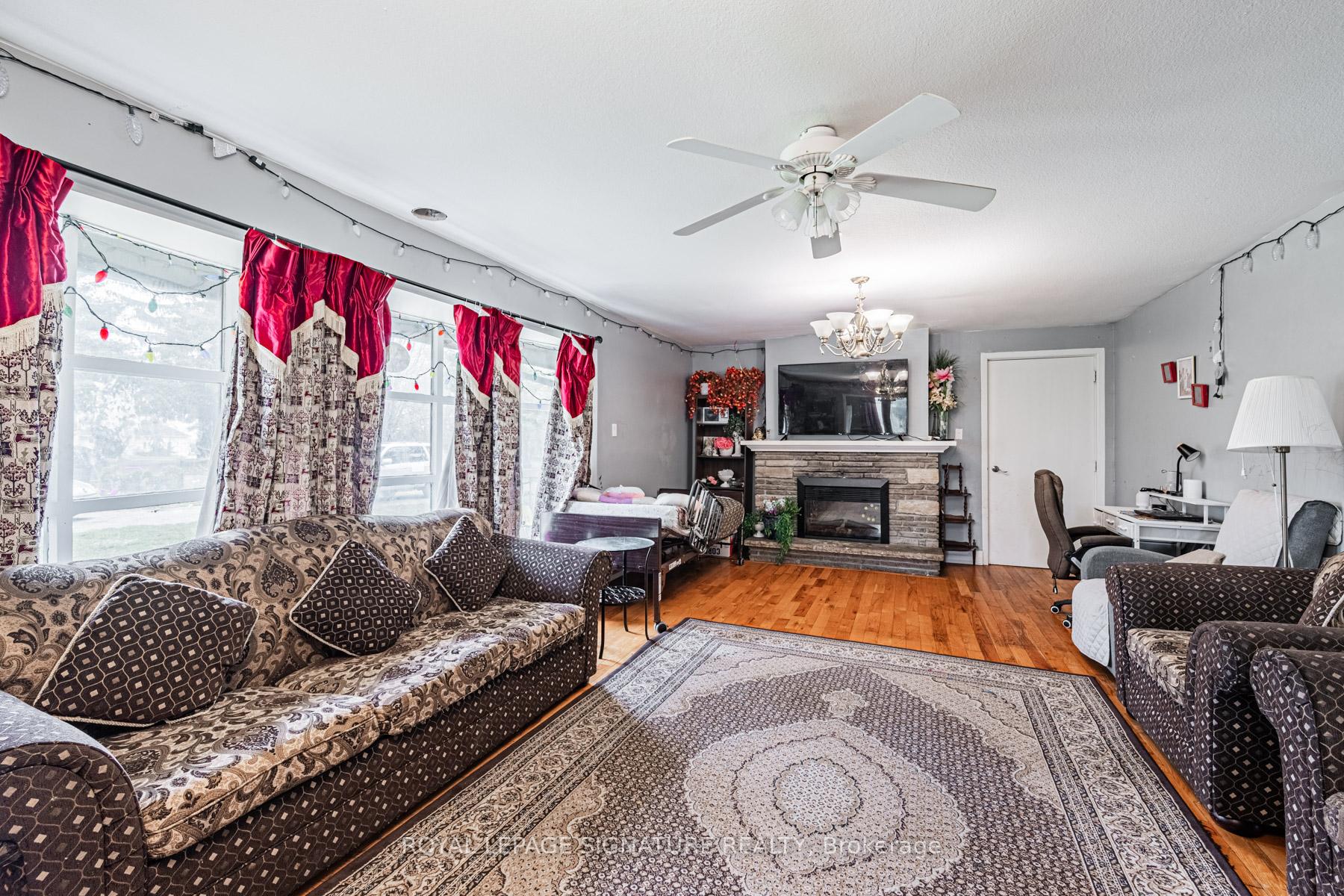 Photo 33 of 50 Collard Drive, King, King City — HOMEH