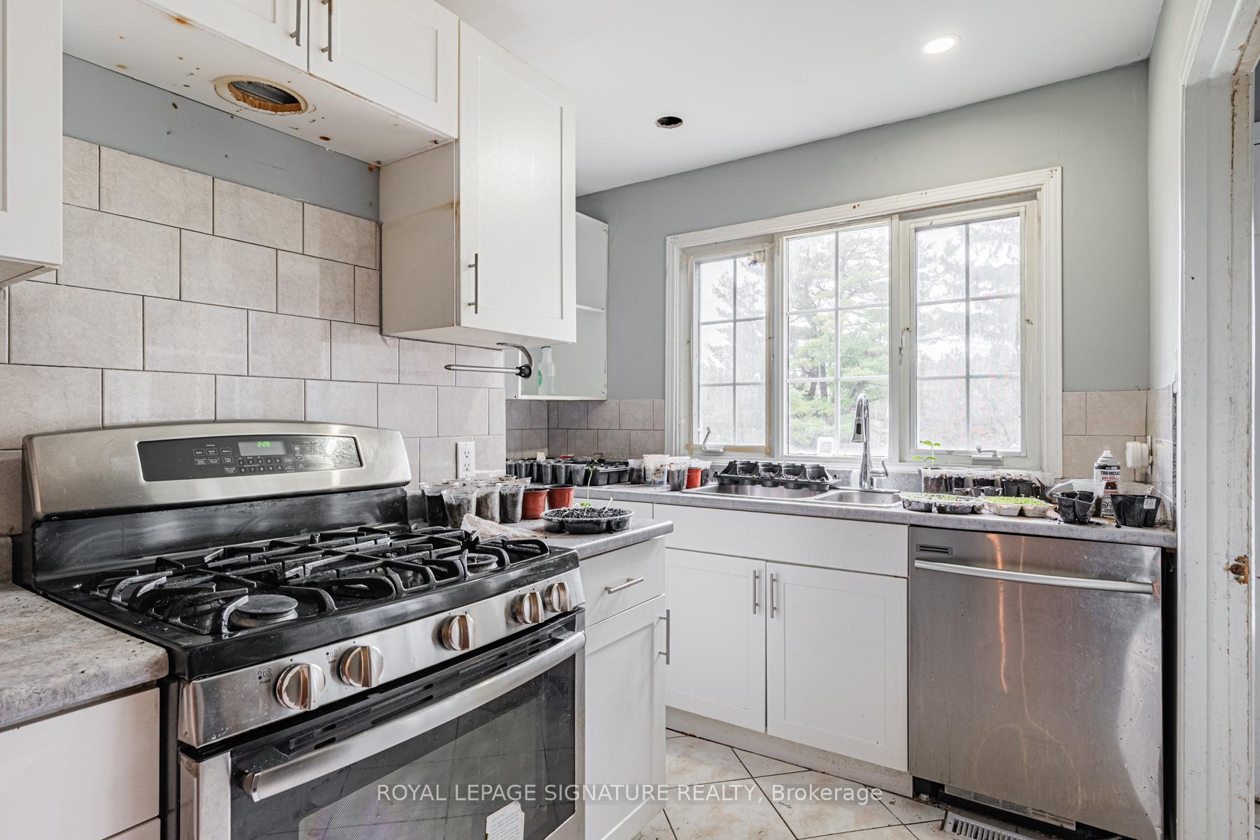 Photo 37 of 50 Collard Drive, King, King City — HOMEH