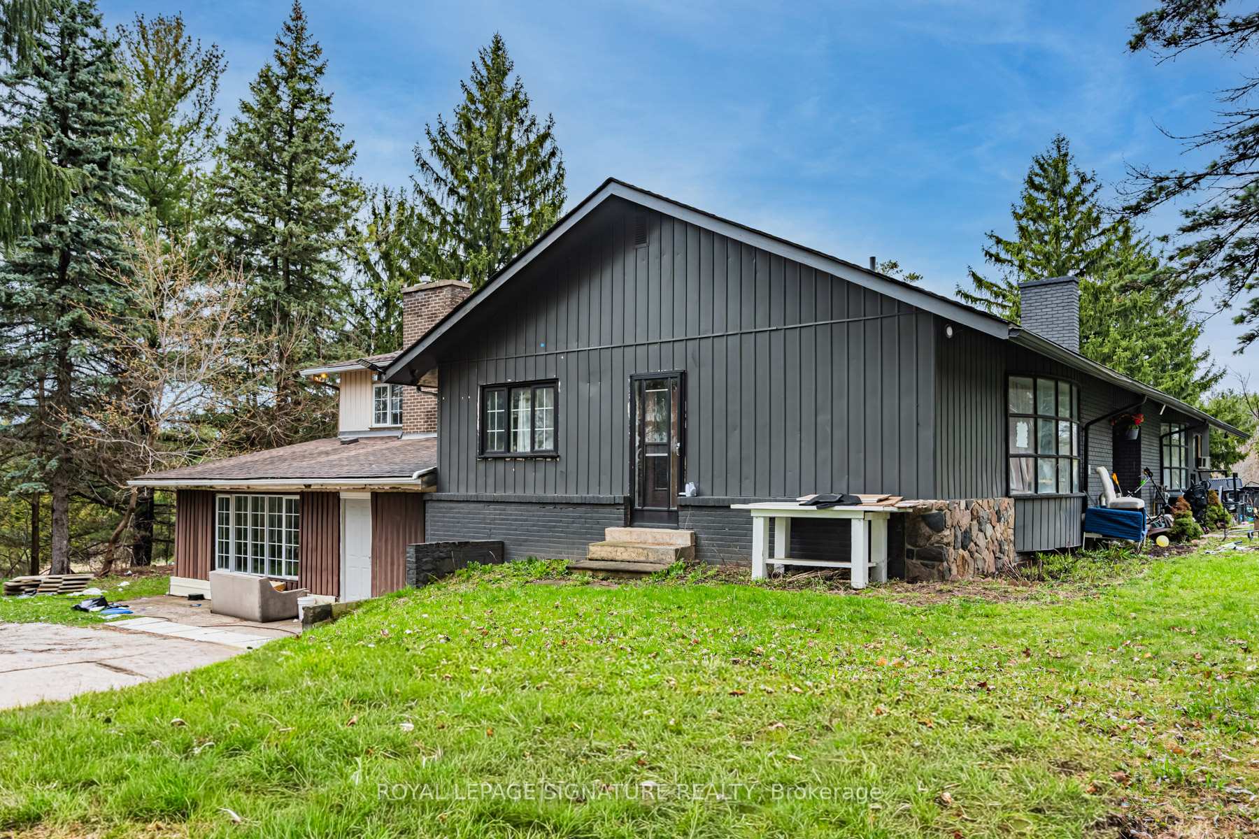 Photo 40 of 50 Collard Drive, King, King City — HOMEH