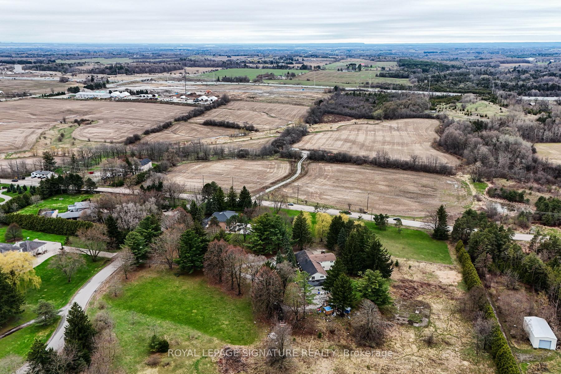 Photo 45 of 50 Collard Drive, King, King City — HOMEH