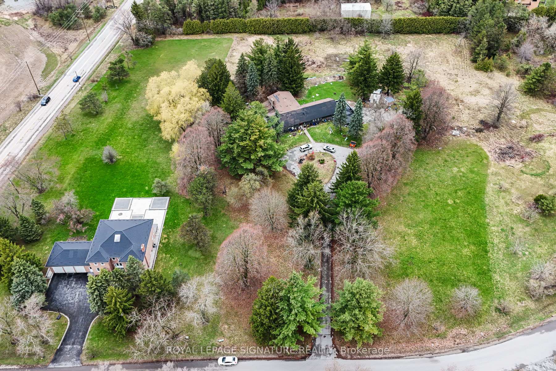 Photo 47 of 50 Collard Drive, King, King City — HOMEH