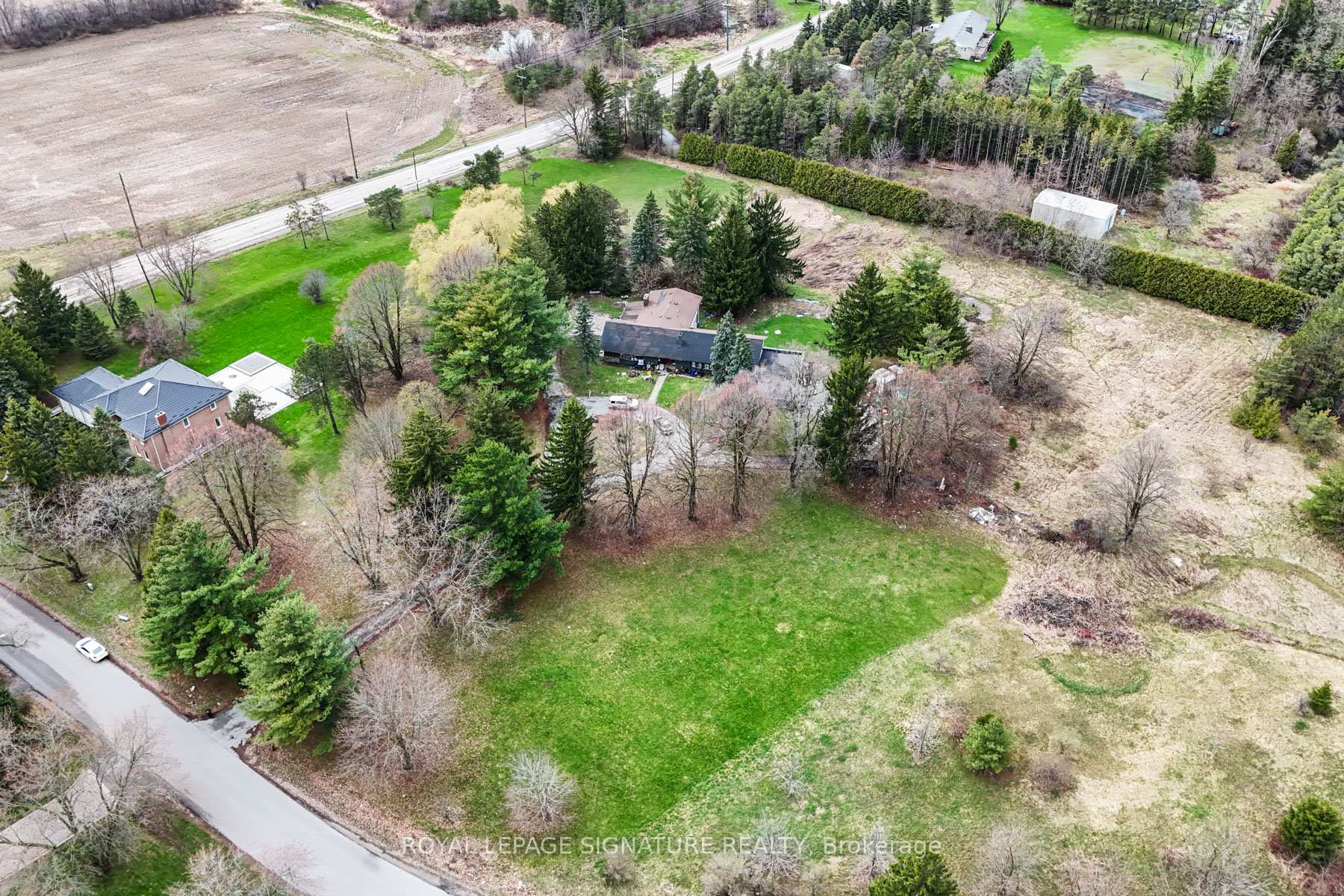 Photo 49 of 50 Collard Drive, King, King City — HOMEH