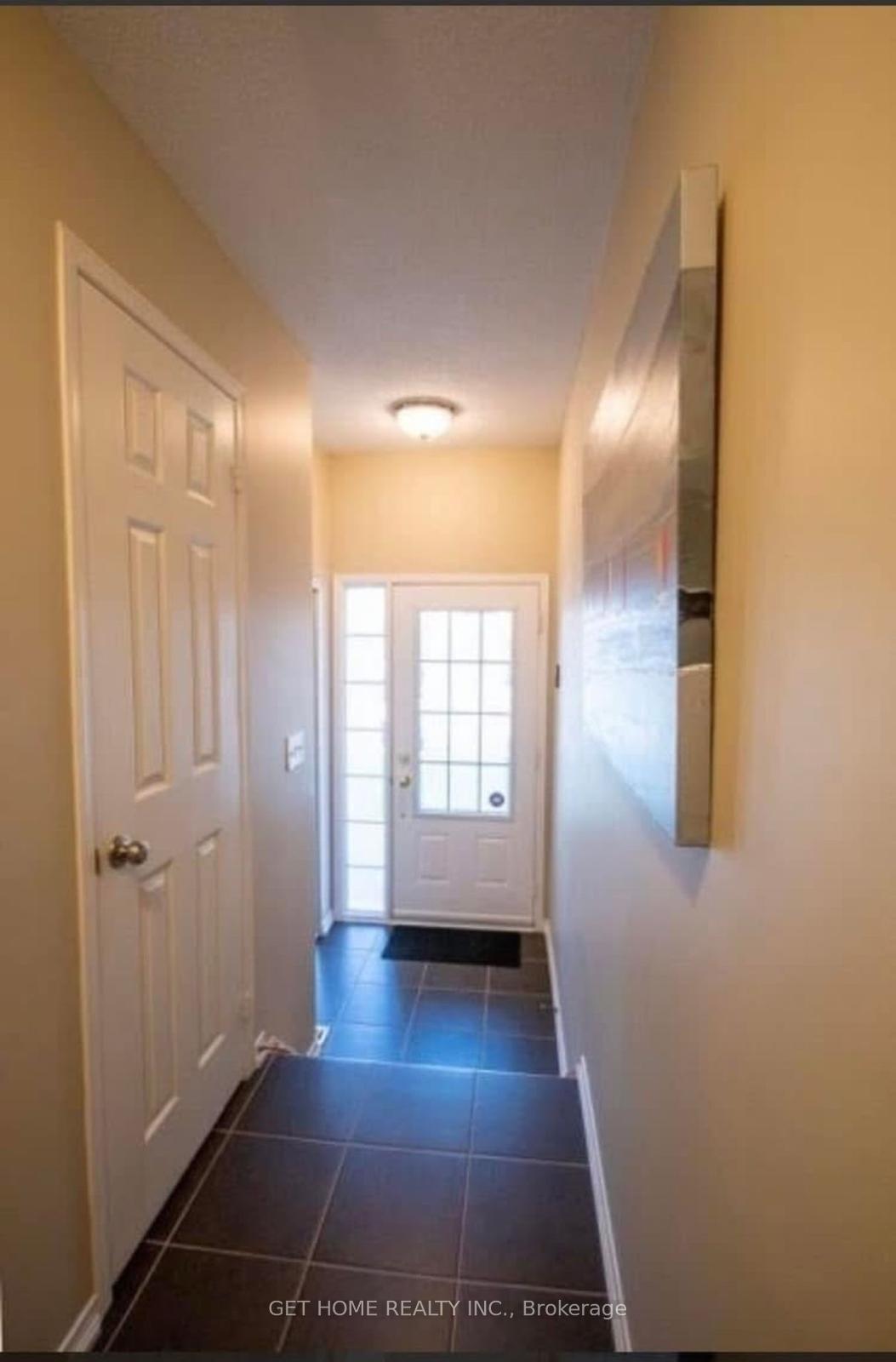 Photo 2 of 25 Silvester Street, Ajax, Central East — HOMEH
