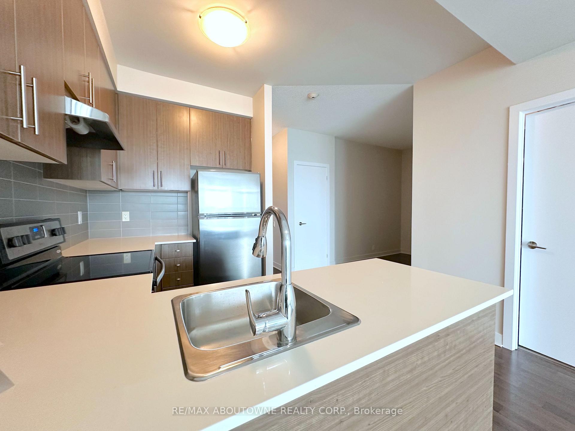Photo 3 of Unit 706, 188 Clark Boulevard, Brampton, Queen Street Corridor — HOMEH