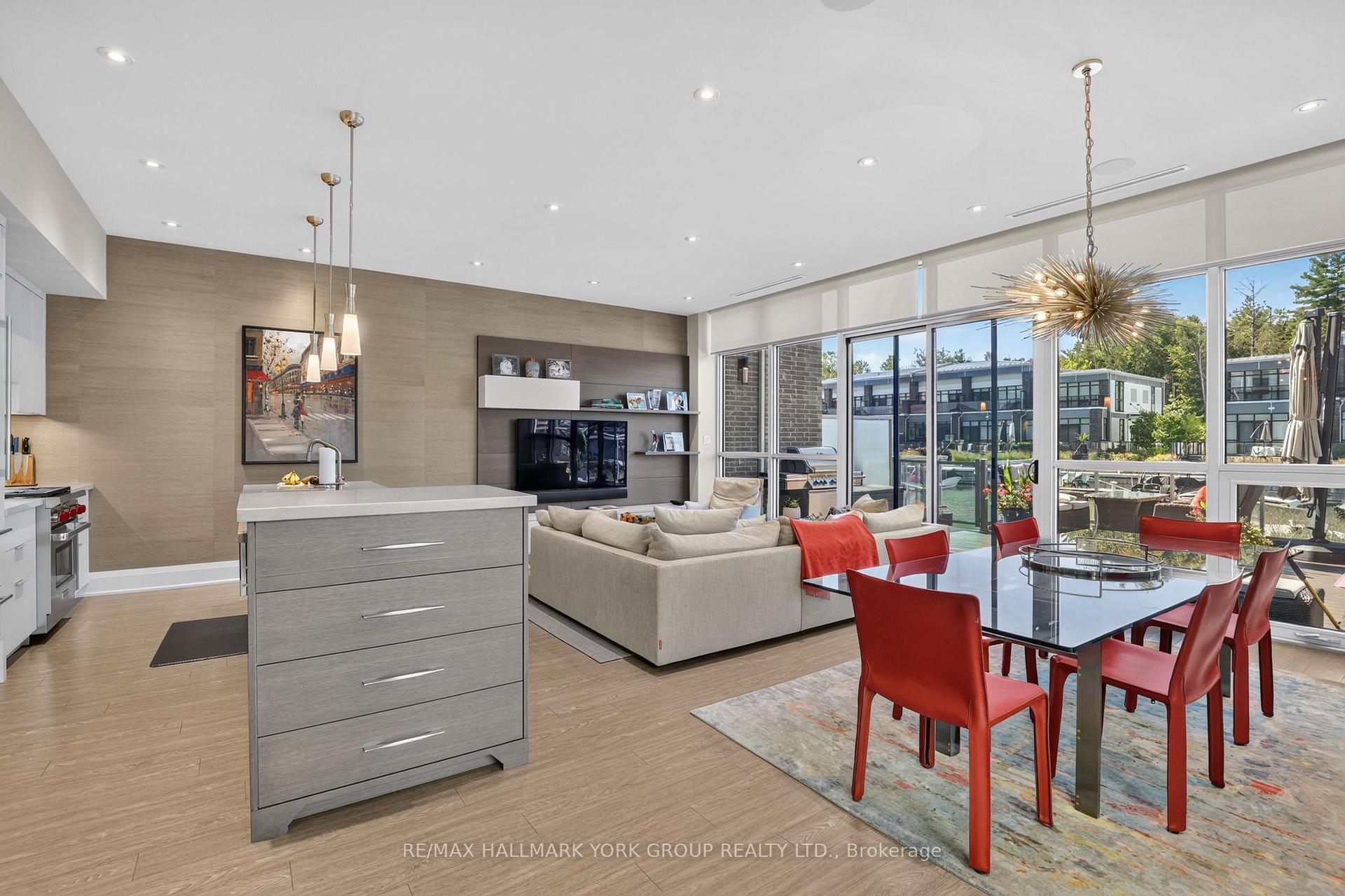 Photo 9 of 3764 Ferretti Court, Innisfil, Rural Innisfil — HOMEH