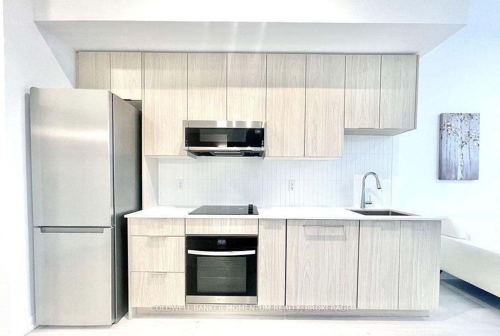 Photo 7 of Unit 115, 2501 Saw Whet Boulevard, Oakville, Glen Abbey — HOMEH