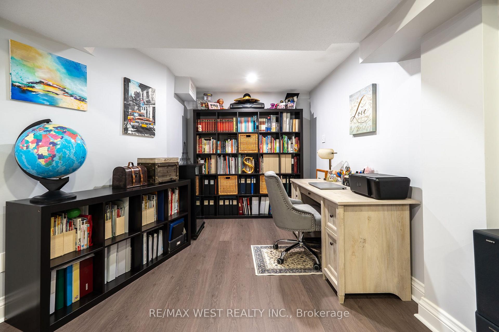 Photo 33 of 1246 Old Oak Drive, Oakville, West Oak Trails — HOMEH