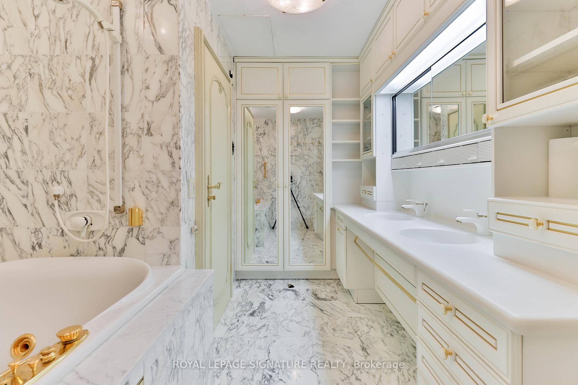 Photo 22 of Unit PH10, 55 Harbour Square, Toronto, Waterfront Communities — HOMEH