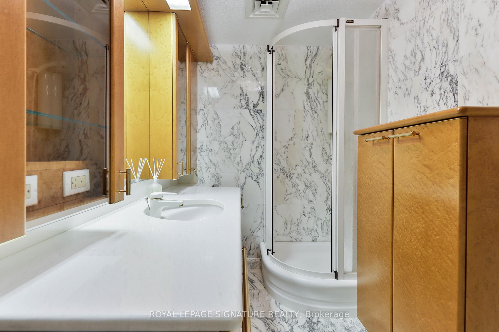 Photo 29 of Unit PH10, 55 Harbour Square, Toronto, Waterfront Communities — HOMEH