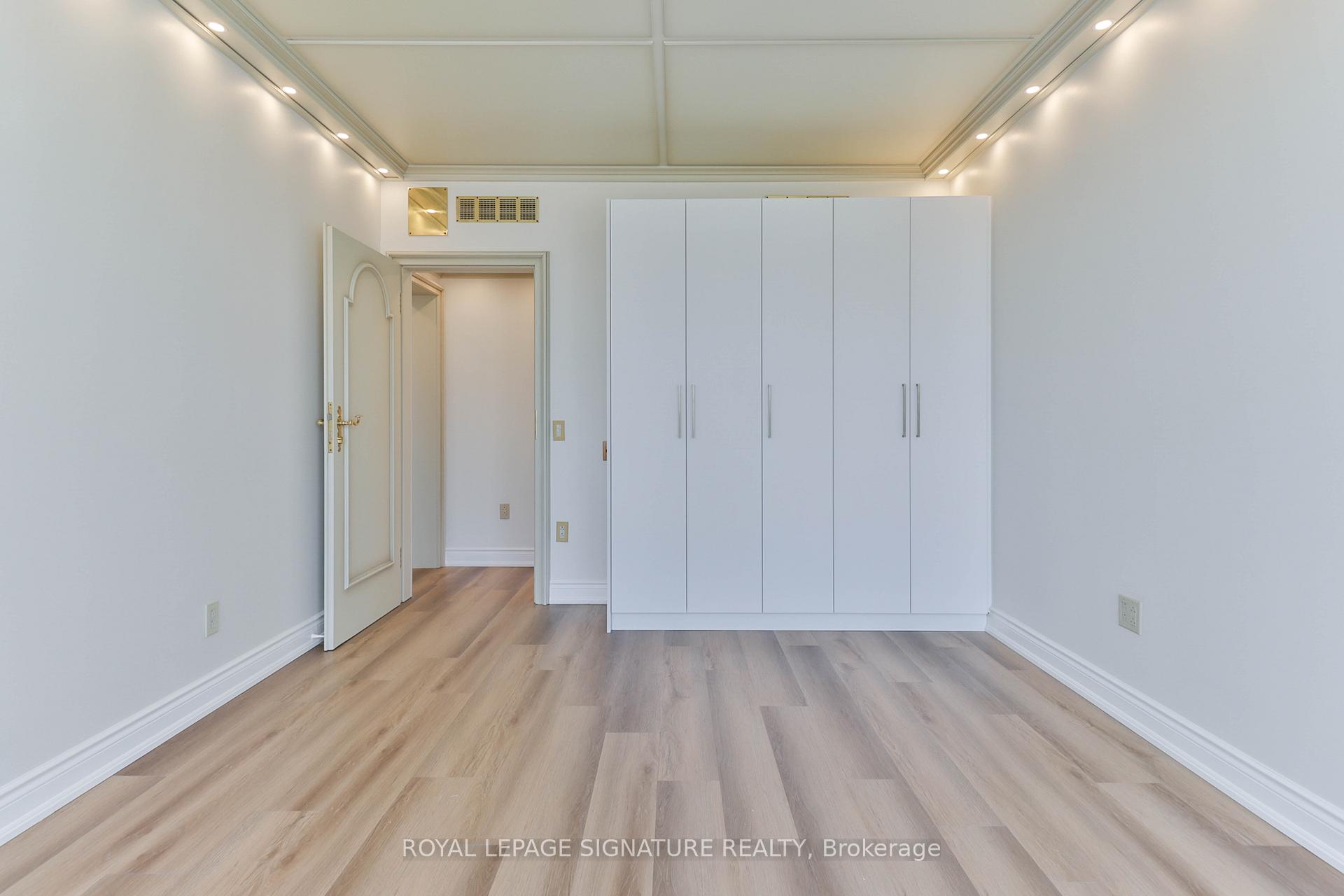 Photo 31 of Unit PH10, 55 Harbour Square, Toronto, Waterfront Communities — HOMEH