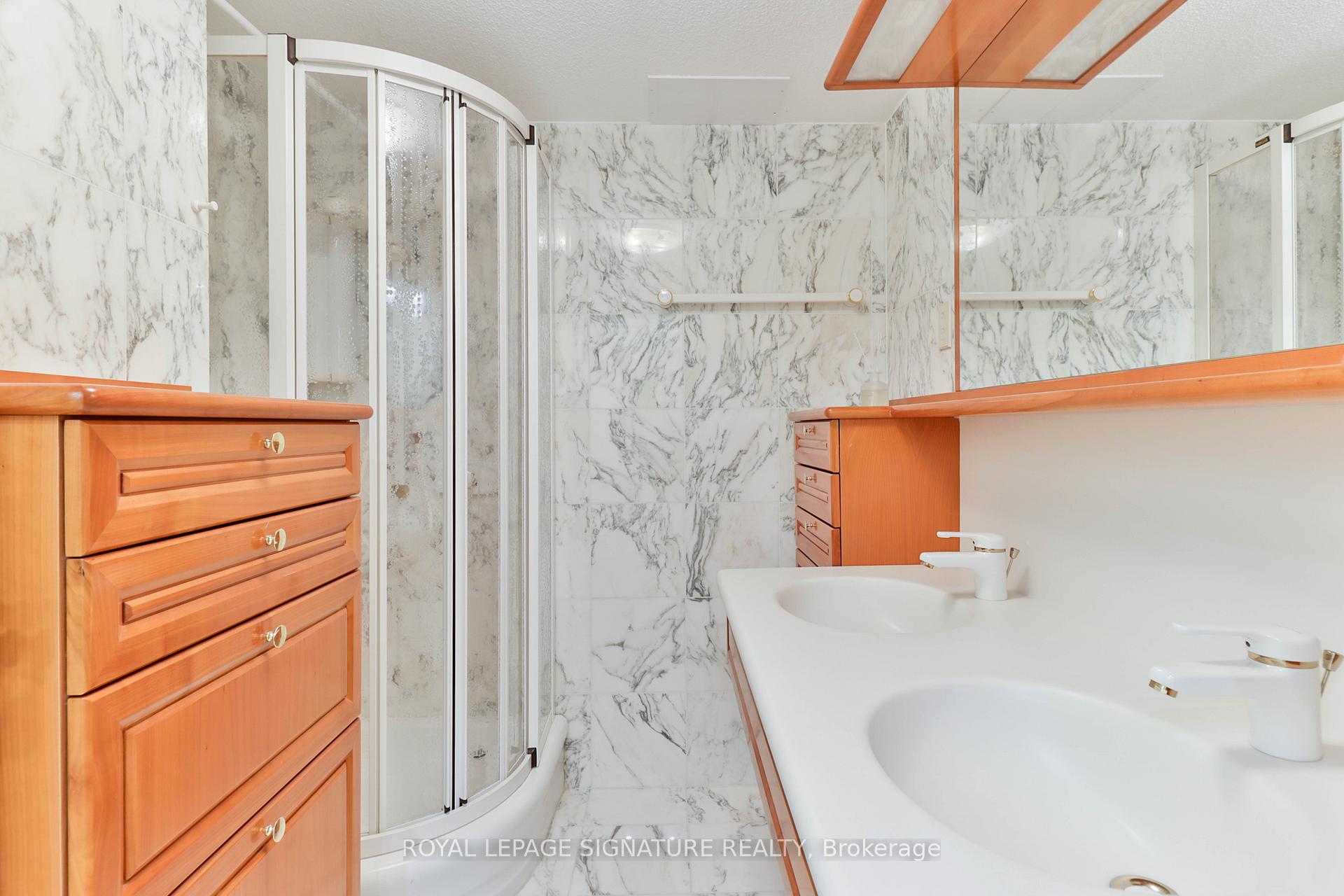 Photo 34 of Unit PH10, 55 Harbour Square, Toronto, Waterfront Communities — HOMEH